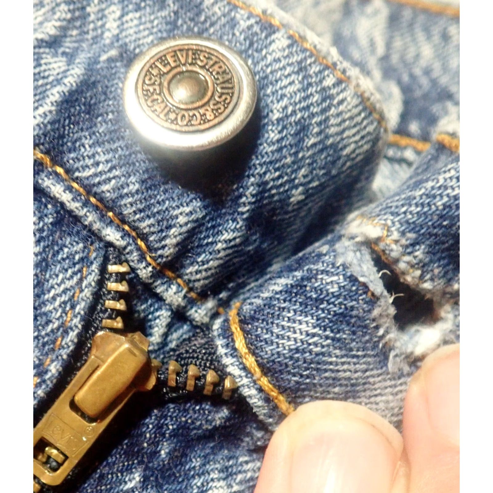 Levi's VINTAGE Levi's Shorts Men's High Waist 36" Blue 90s Acid Wash Pleated Denim Cutoff Retro Western Hip Hop Daisy Dukes Mens Size US 35 - 3 Thumbnail