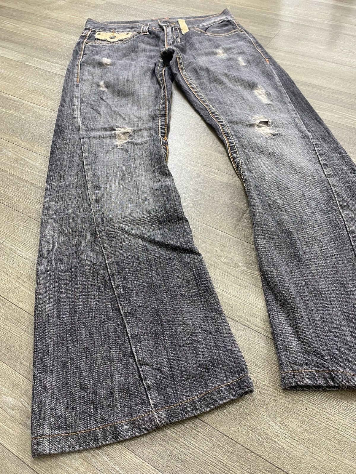 semanticdesign Y2K Semanticdesign Distressed Punk Lgb Flared Jeans BootCut Size US 31 - 3 Thumbnail