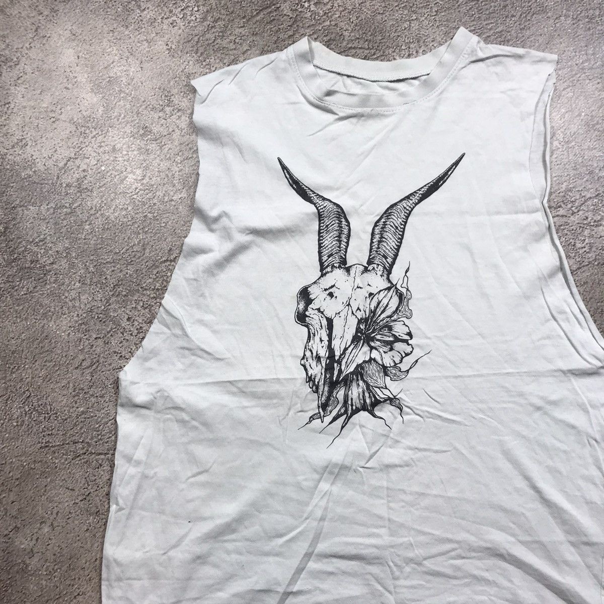 Vintage Vintage 90s Y2K Goat Graphic Tank Top Grunge Streetwear M Size US M / EU 48-50 / 2 - 2 Thumbnail