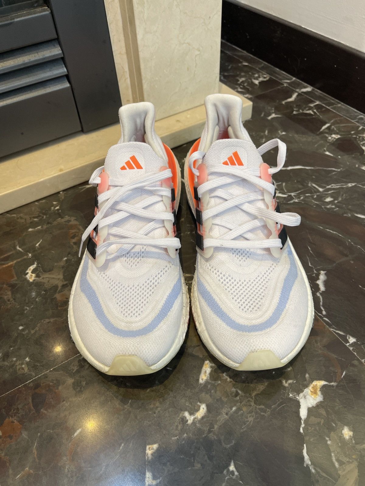 Adidas Adidas Ultraboost Light Size US 9.5 / EU 42-43 - 3 Thumbnail