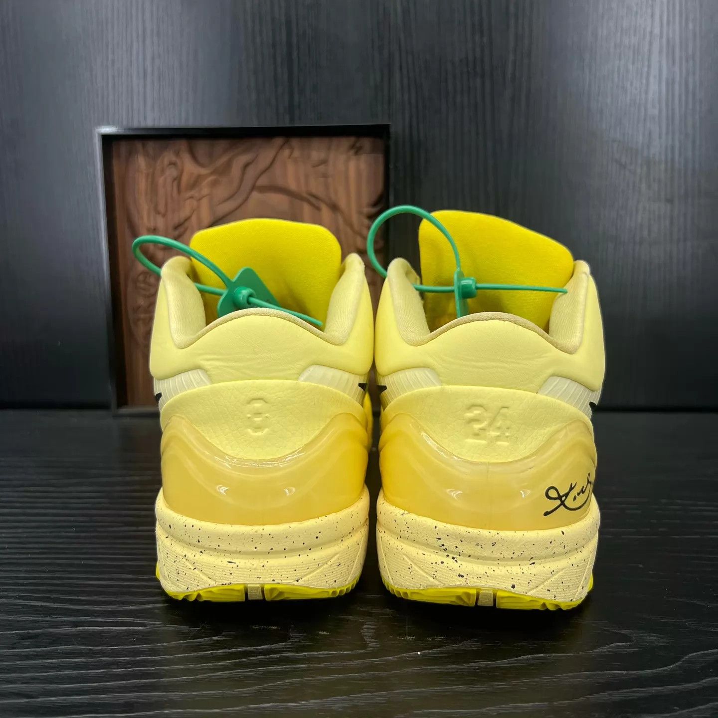 Nike Nike ZK4 Yellow Size 45 (New, OG Box) Size US 11 / EU 44 - 6 Thumbnail