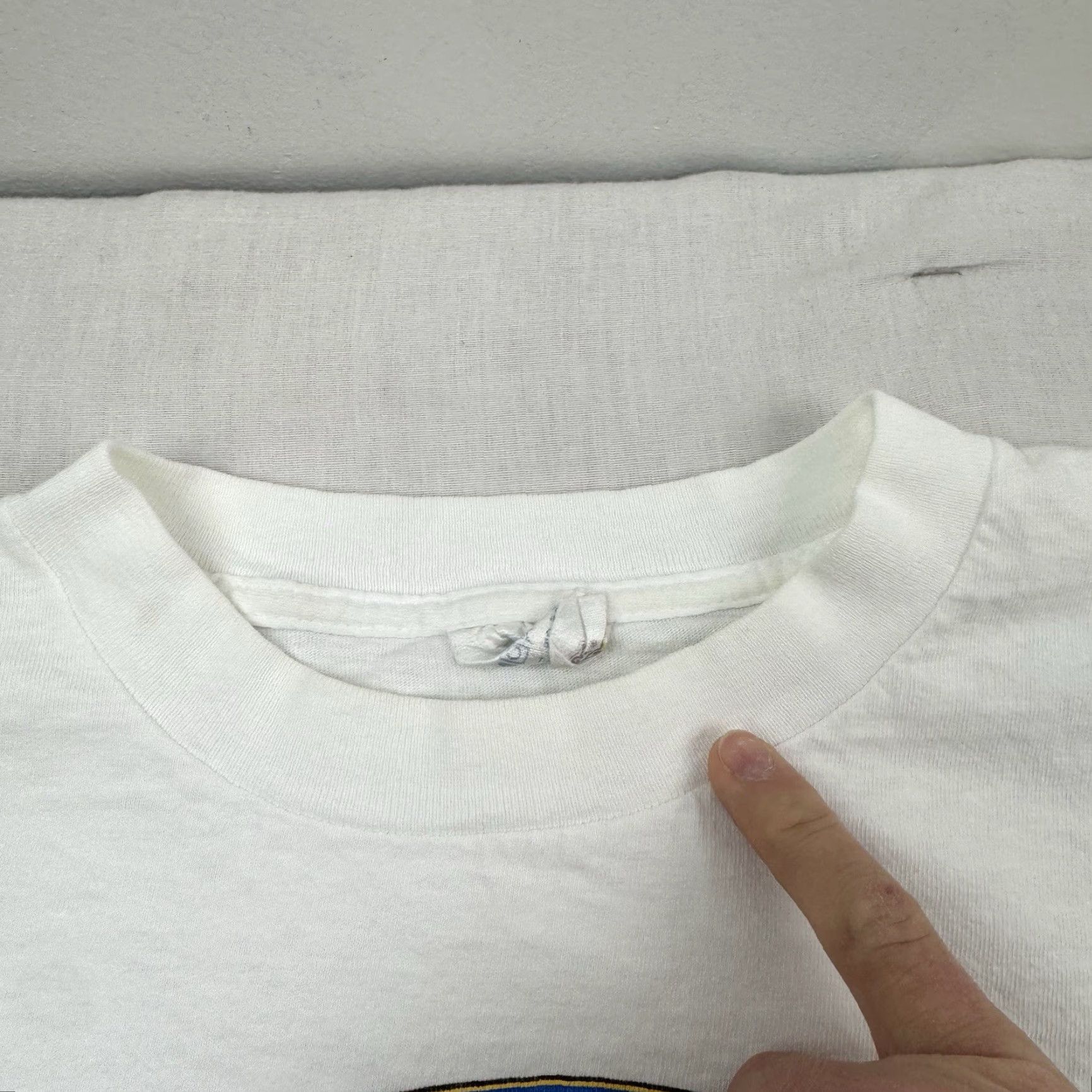 Hard Rock Cafe VINTAGE Hard Rock Cafe T-Shirt Adult XL White USA 90s 20th Anniversary Rock Shirt Men Size US XL / EU 56 / 4 - 3 Thumbnail