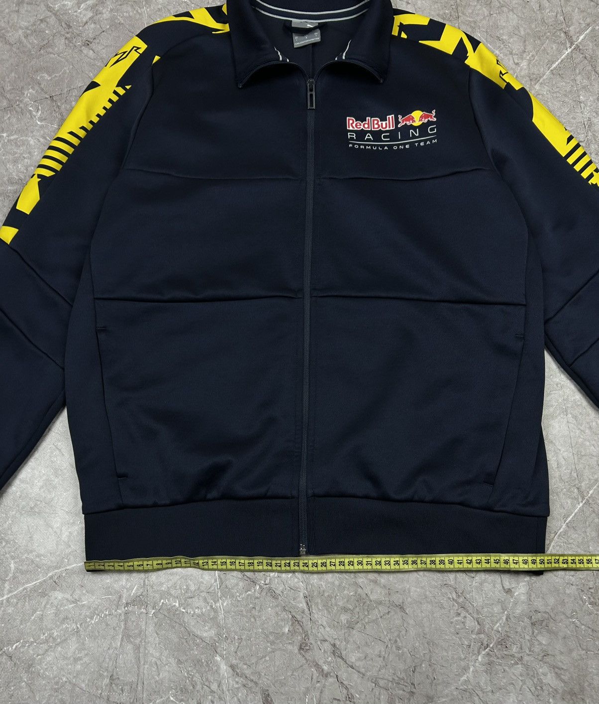 Puma Vintage Honda Red Bull Racing Jacket F1 Aston Martin Puma Size US L / EU 52-54 / 3 - 13 Thumbnail