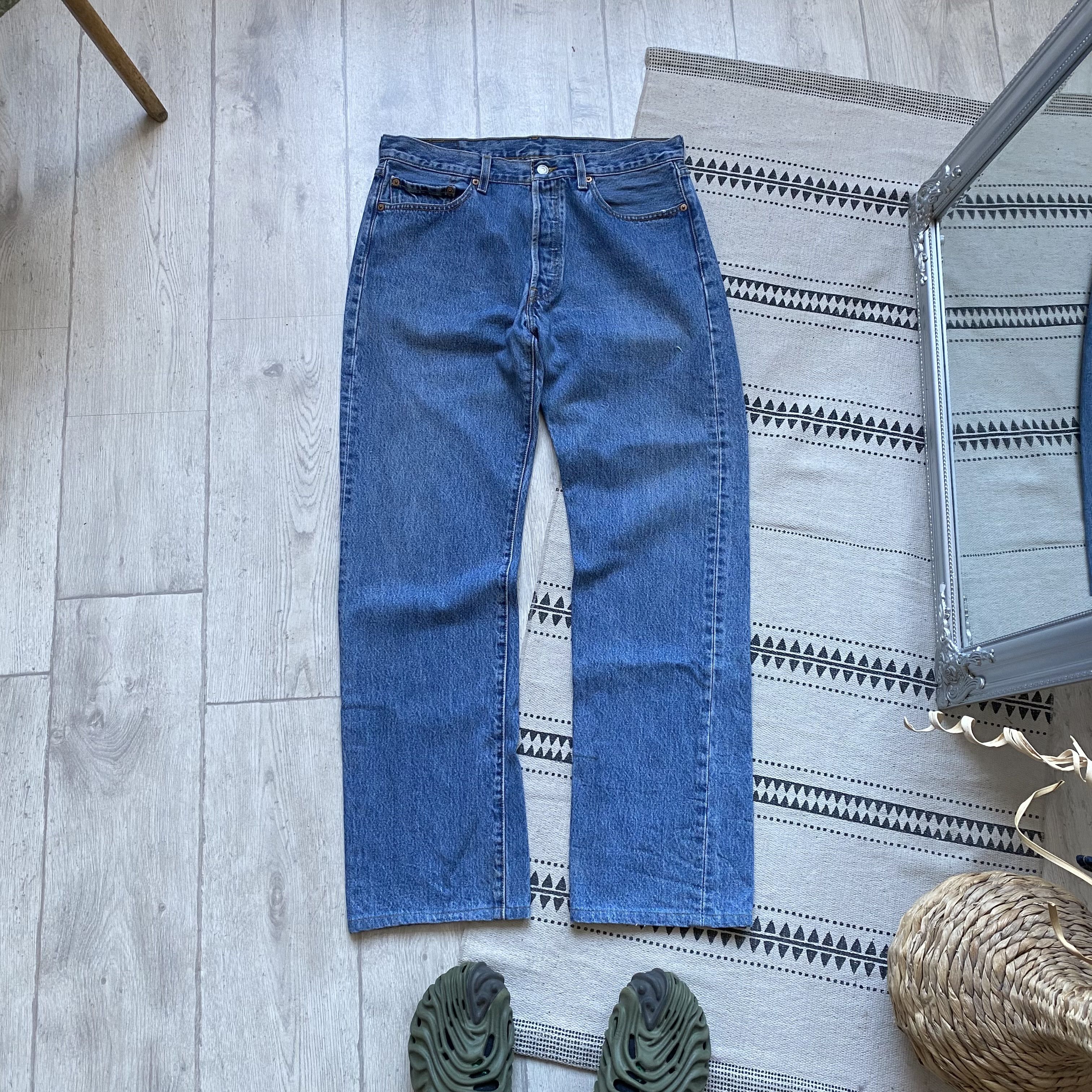 Levi's Vintage Clothing 👖 Vintage 90s Levis jeans 501 Denim pants Mde in Mexico Size US 34 / EU 50 - 1 Thumbnail