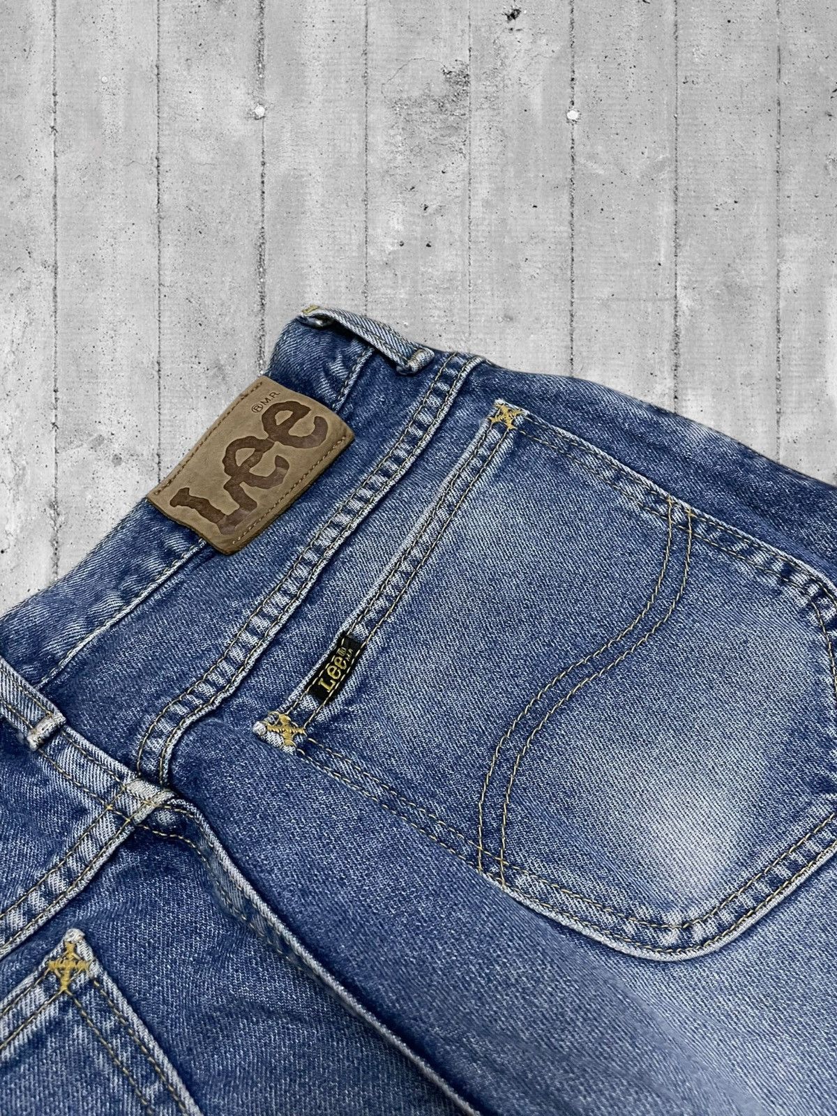 Designer × Lee × Vintage Vintage 1990s Designer Lee Raw Blue Denim Vintage Style Size US 27 - 15 Thumbnail
