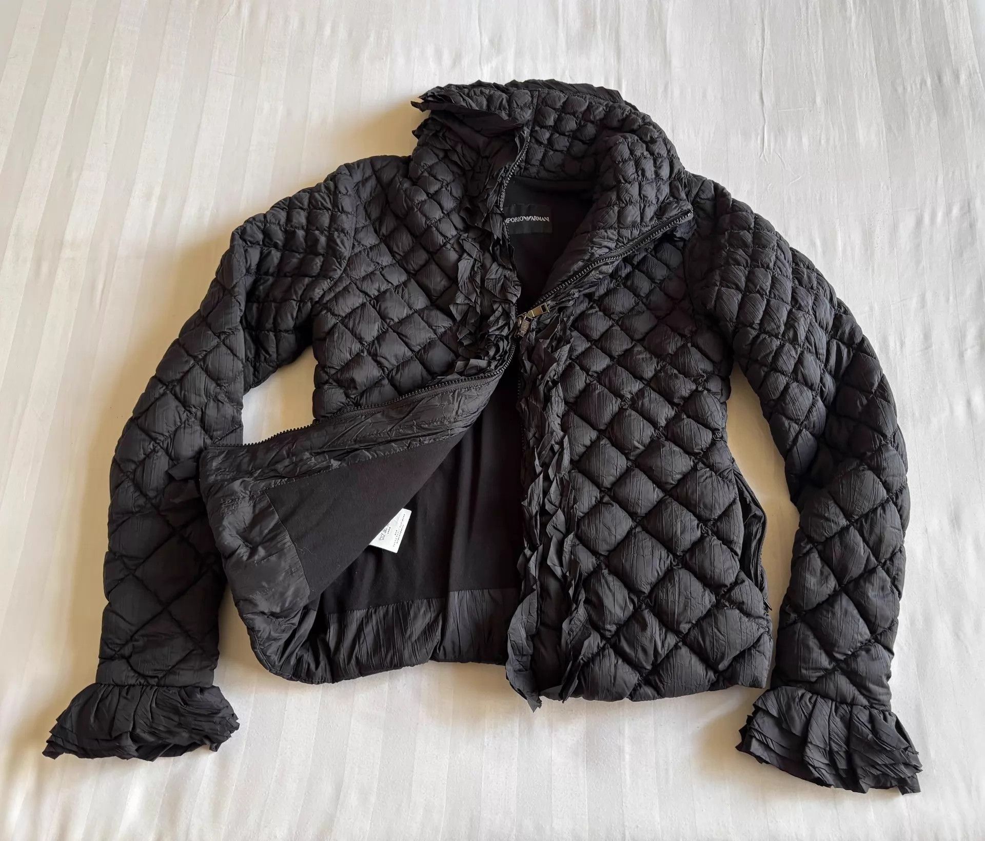 Emporio Armani Emporio Armani Vintage Flower Puffer Jacket Lace Trim Dual Size XS / US 0-2 / IT 36-38 - 6 Thumbnail