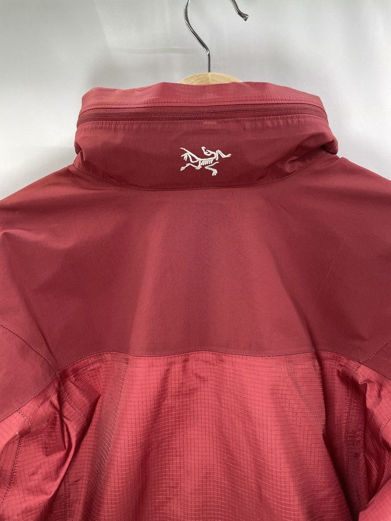 Arc'teryx ARCTERYX Theta AR 2003 Sangria Red Vintage Gore Tex Jacket Size US S / EU 44-46 / 1 - 14 Thumbnail