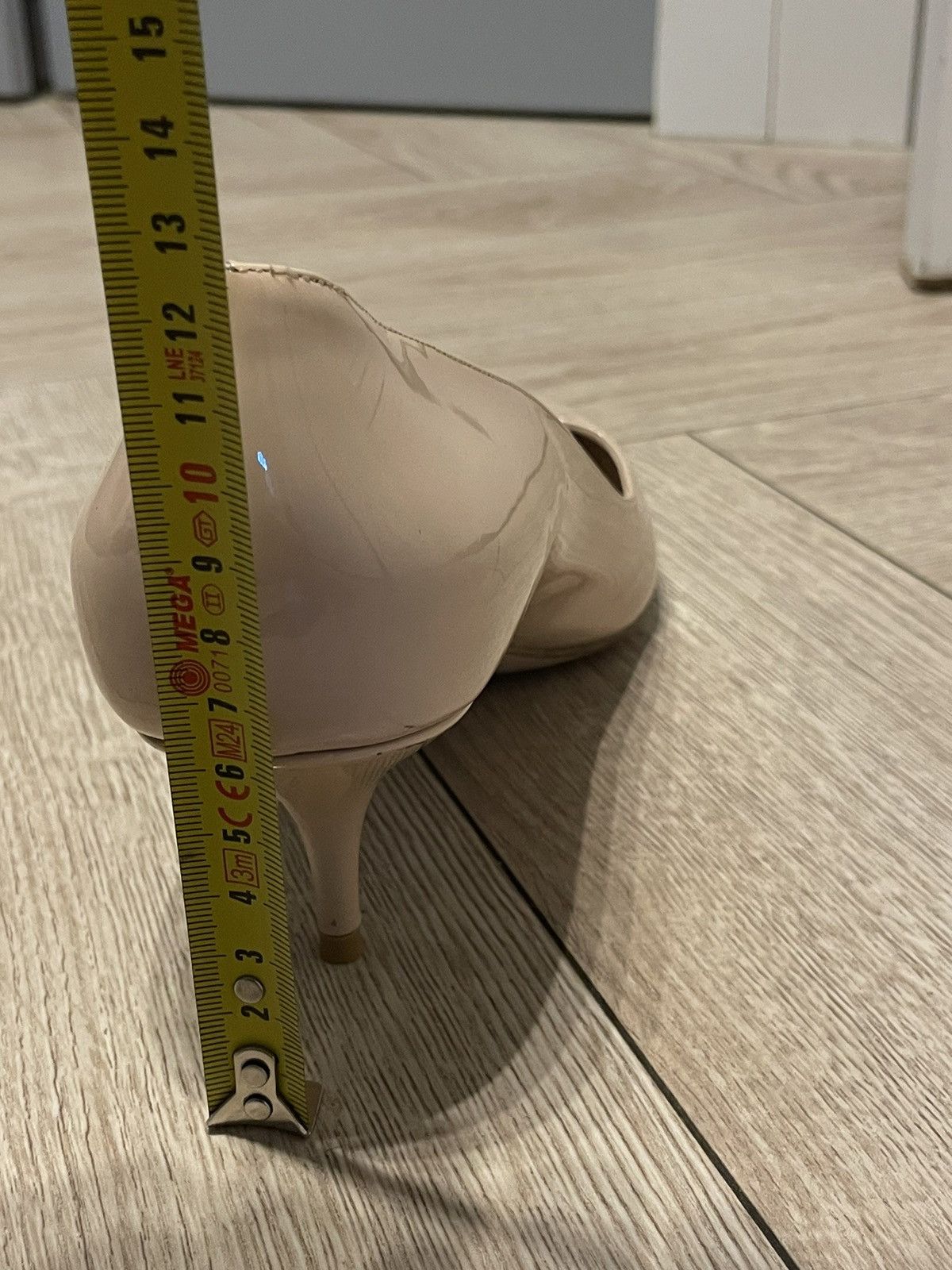 Miu Miu Miu Miu nude heels Size US 9.5 / IT 39.5 - 18 Thumbnail