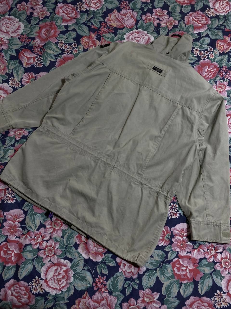 Haglofs × Japanese Brand Vintage Haglofs Light Jacket Size US L / EU 52-54 / 3 - 8 Thumbnail