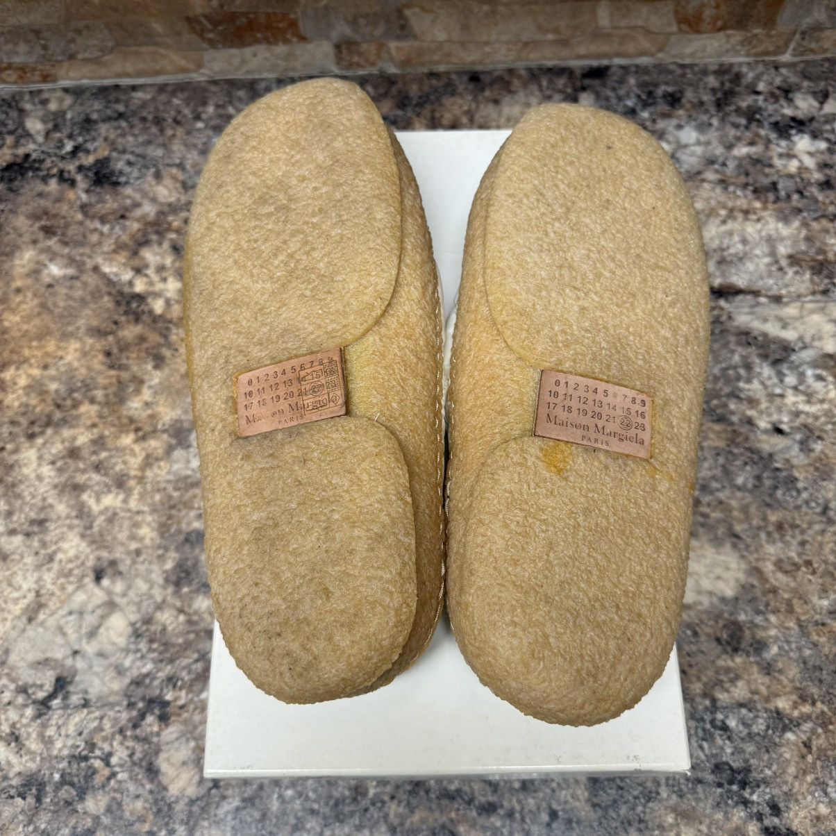 Maison Margiela Maison Margiela FW2018 Puffer Mules Slides Size 41 US 8 Size US 8 / EU 41 - 7 Thumbnail