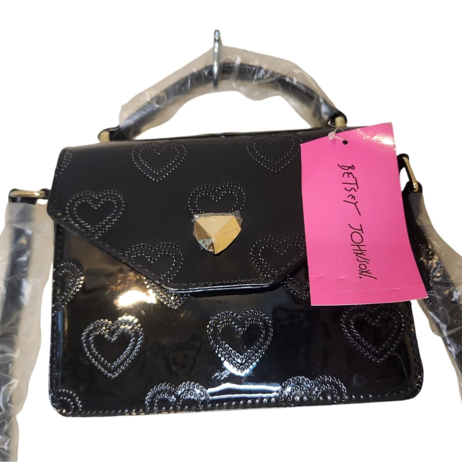 Betsey Johnson NWT Betsey Johnson Quilted Hearts Top Handle Crossbody Bag Size ONE SIZE - 7 Thumbnail