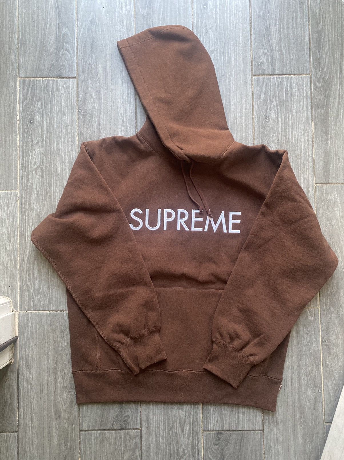 Supreme Supreme capital Hooded Sweatshirt Brown size Medium | Grailed