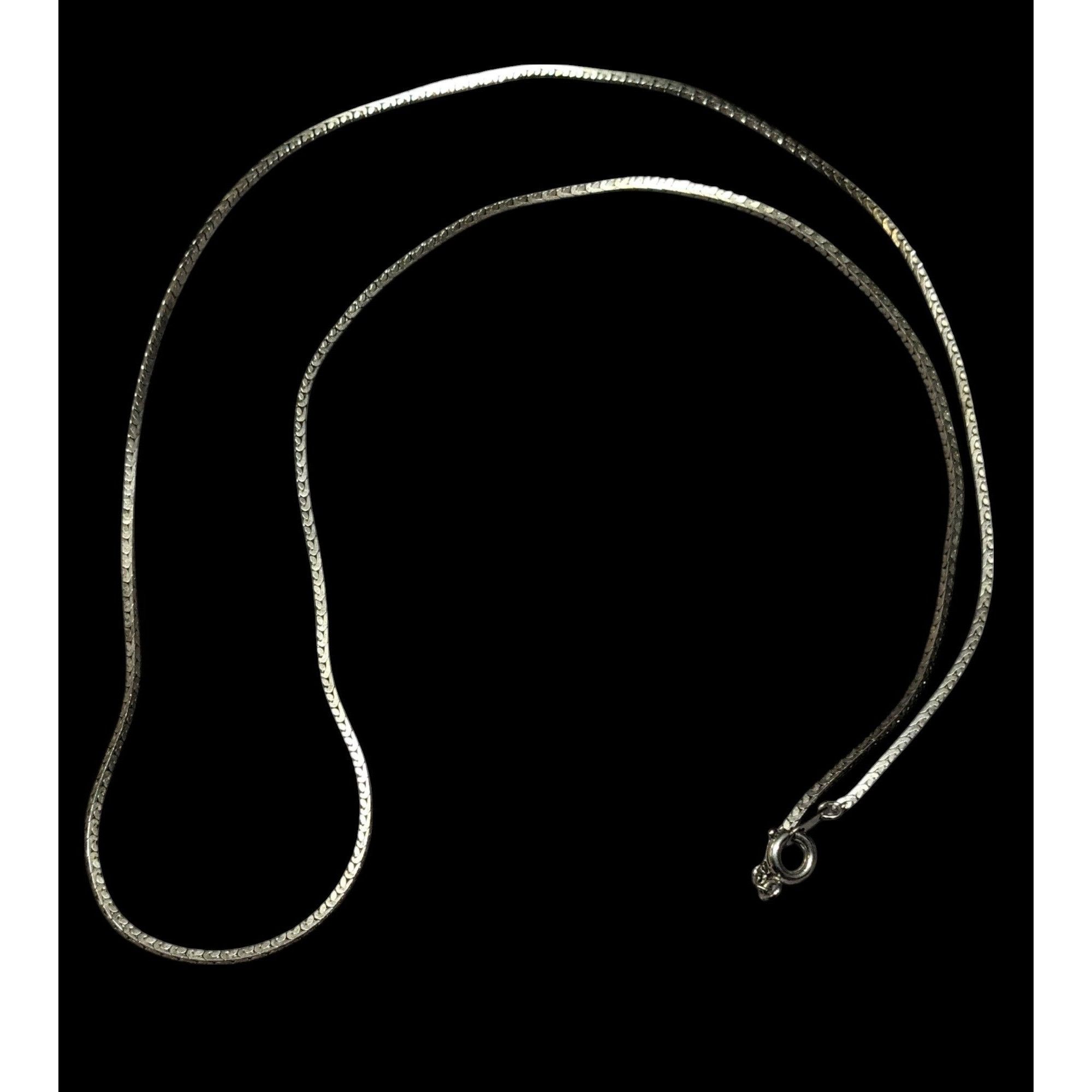 Other Classic Silver Tone Rectangular Chain Necklace Size ONE SIZE - 1 Thumbnail