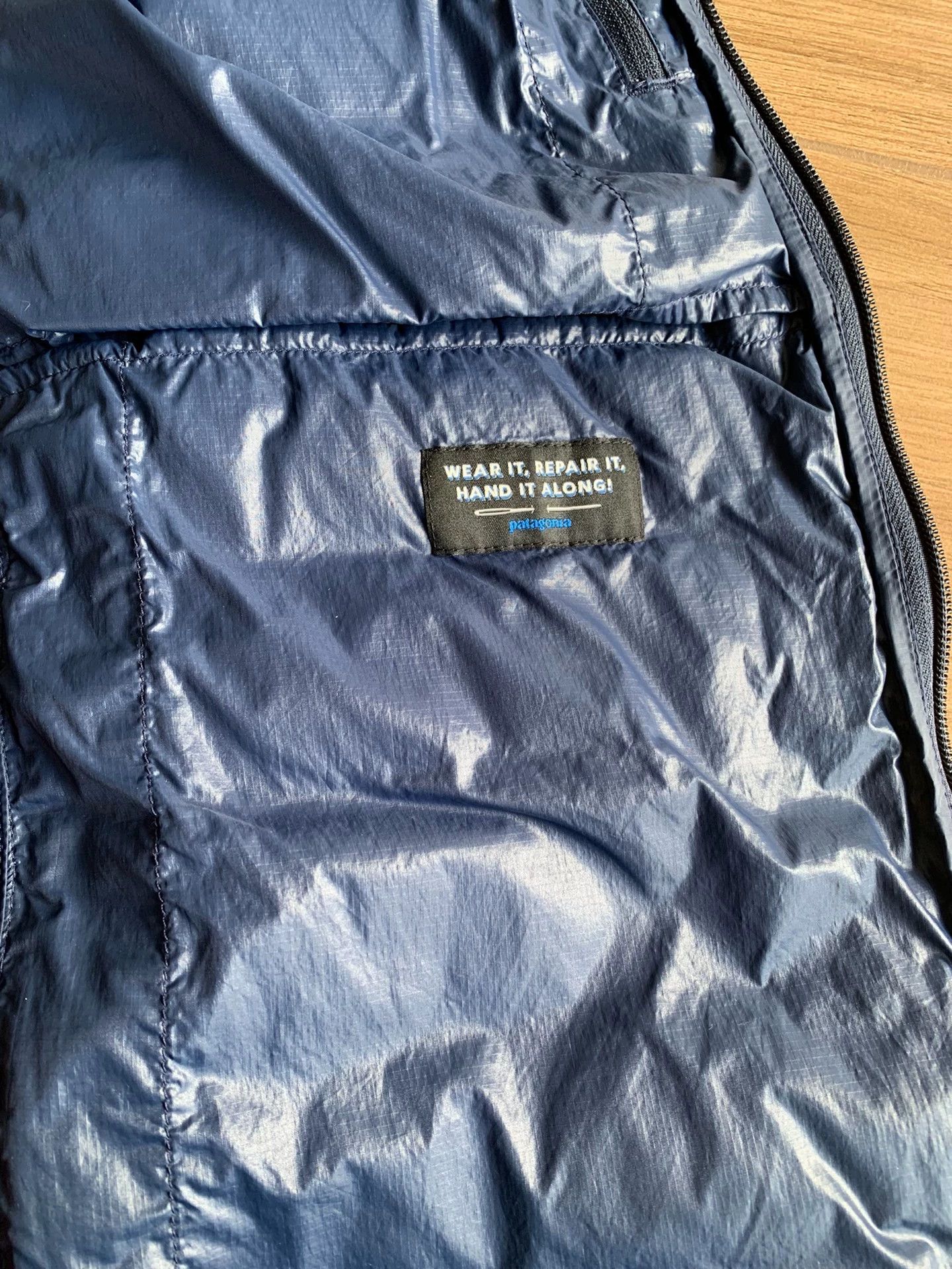 Patagonia Patagonia Men's Down Vest XL Near New 84623 Size US XL / EU 56 / 4 - 5 Thumbnail