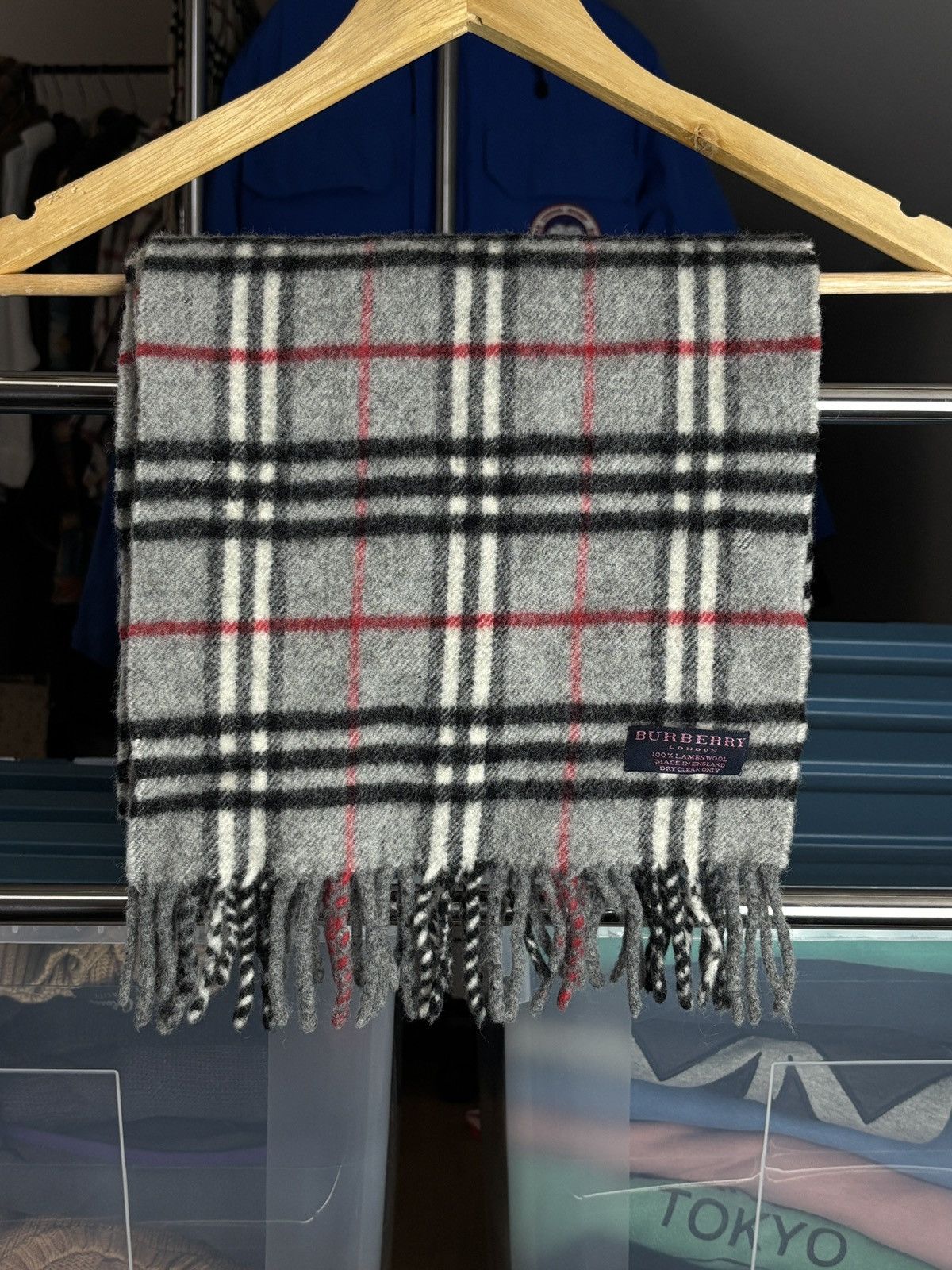 Burberry Burberry Vintage Grey Nova Check Scarf Size ONE SIZE - 2 Thumbnail