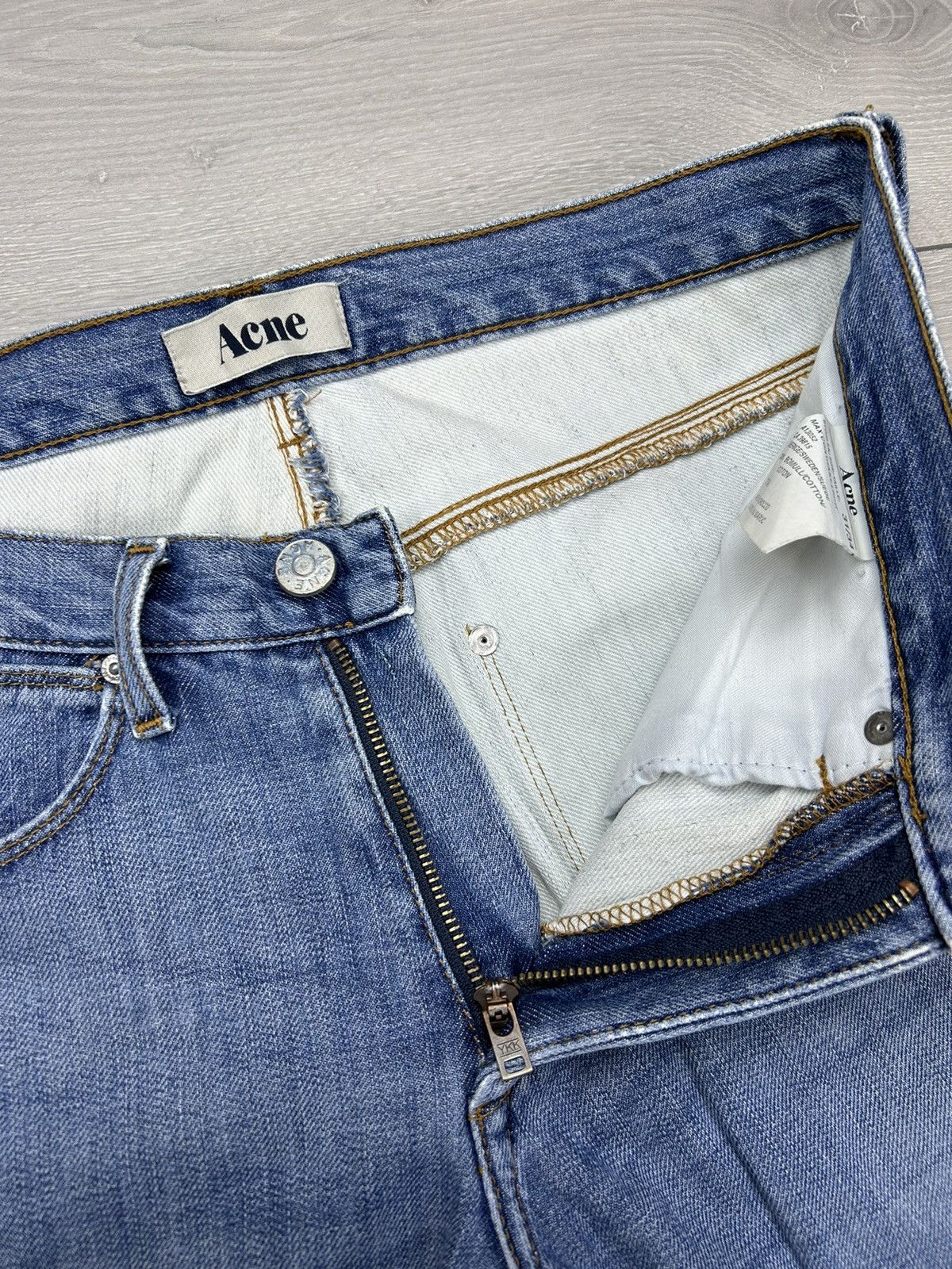 Acne Studios × Vintage Acne Studios Vintage Max Contrast Light Jeans size 31/34 Size US 31 - 5 Thumbnail