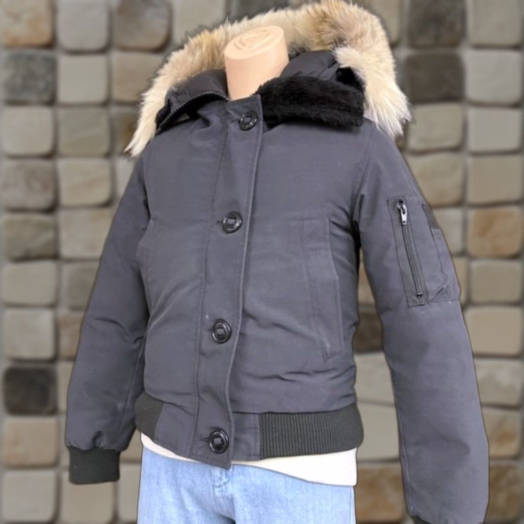 Canada Goose VINTAGE CANADA GOOSE Labrador Bomber Jacket XS Women Black Nylon Size XS / US 0-2 / IT 36-38 - 1 Thumbnail