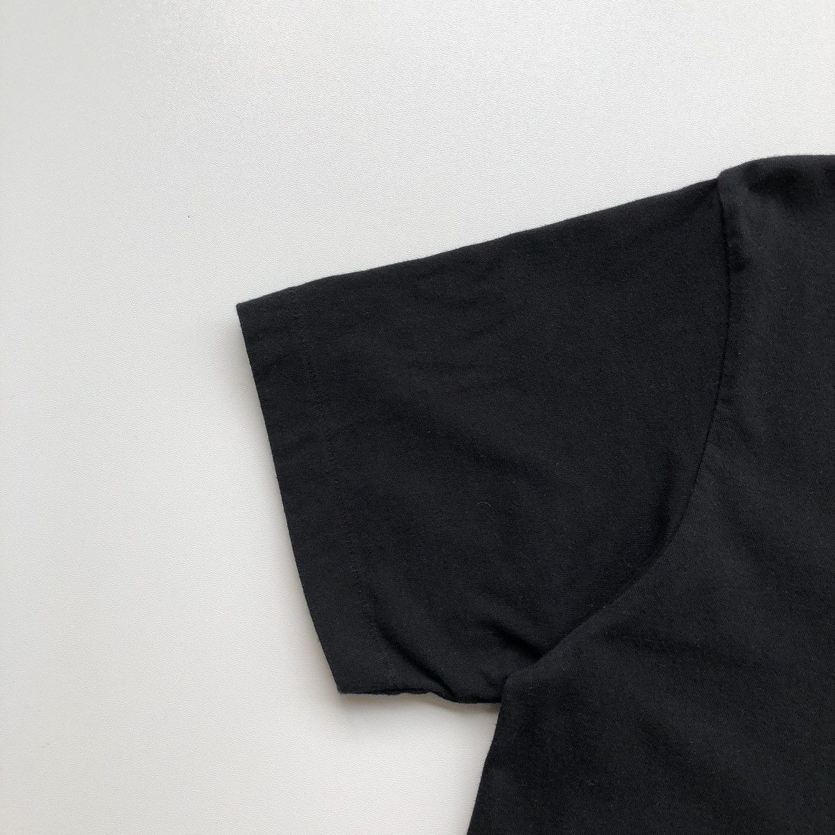 Uniqlo Uniqlo x Kaws x Sesame Street BFF Elmo SS18 T-Shirt Black Size US M / EU 48-50 / 2 - 4 Thumbnail