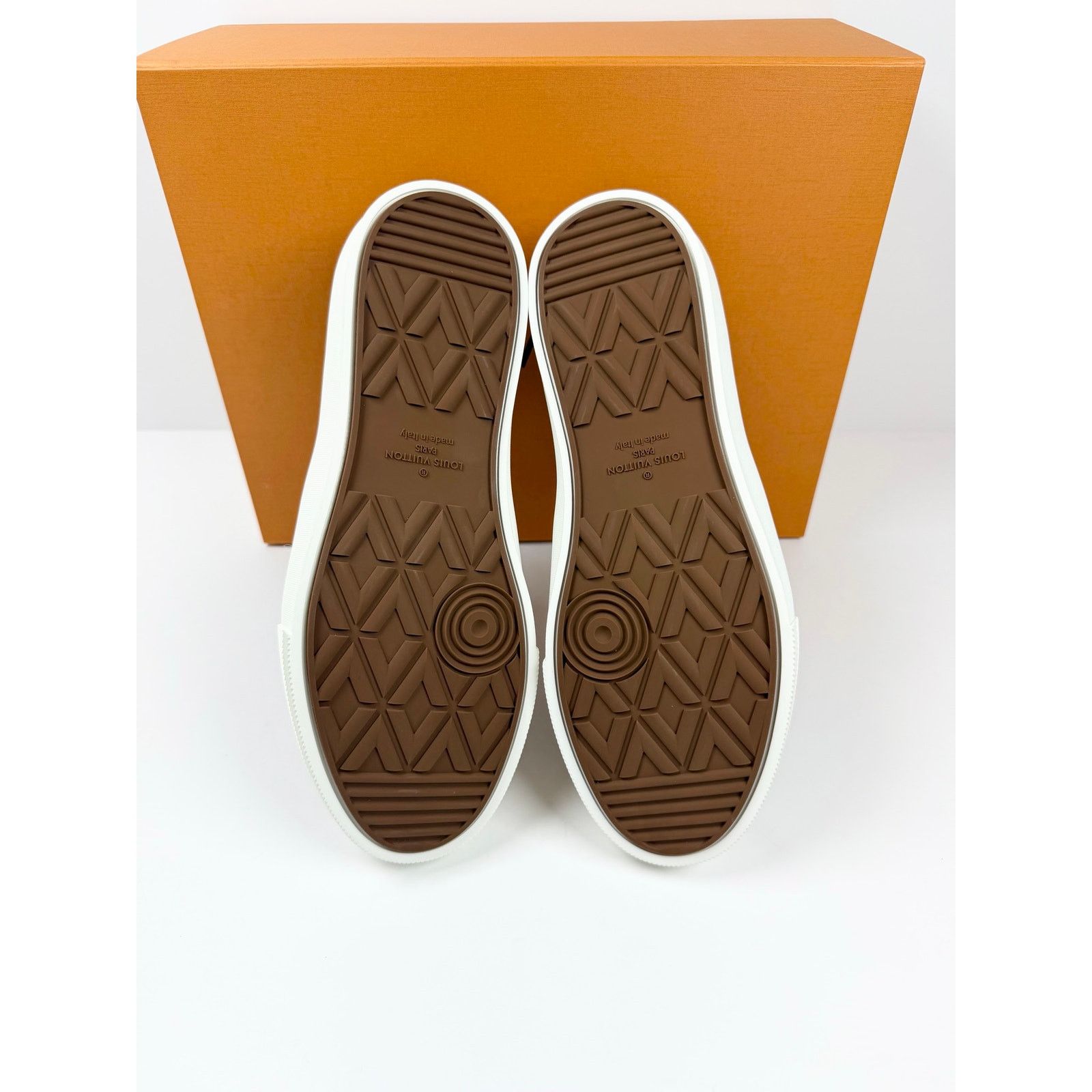 Louis Vuitton Size 7LV/8US - Louis Vuitton x NBA Trocadero Slip On NEW Size US 8 / EU 41 - 8 Thumbnail