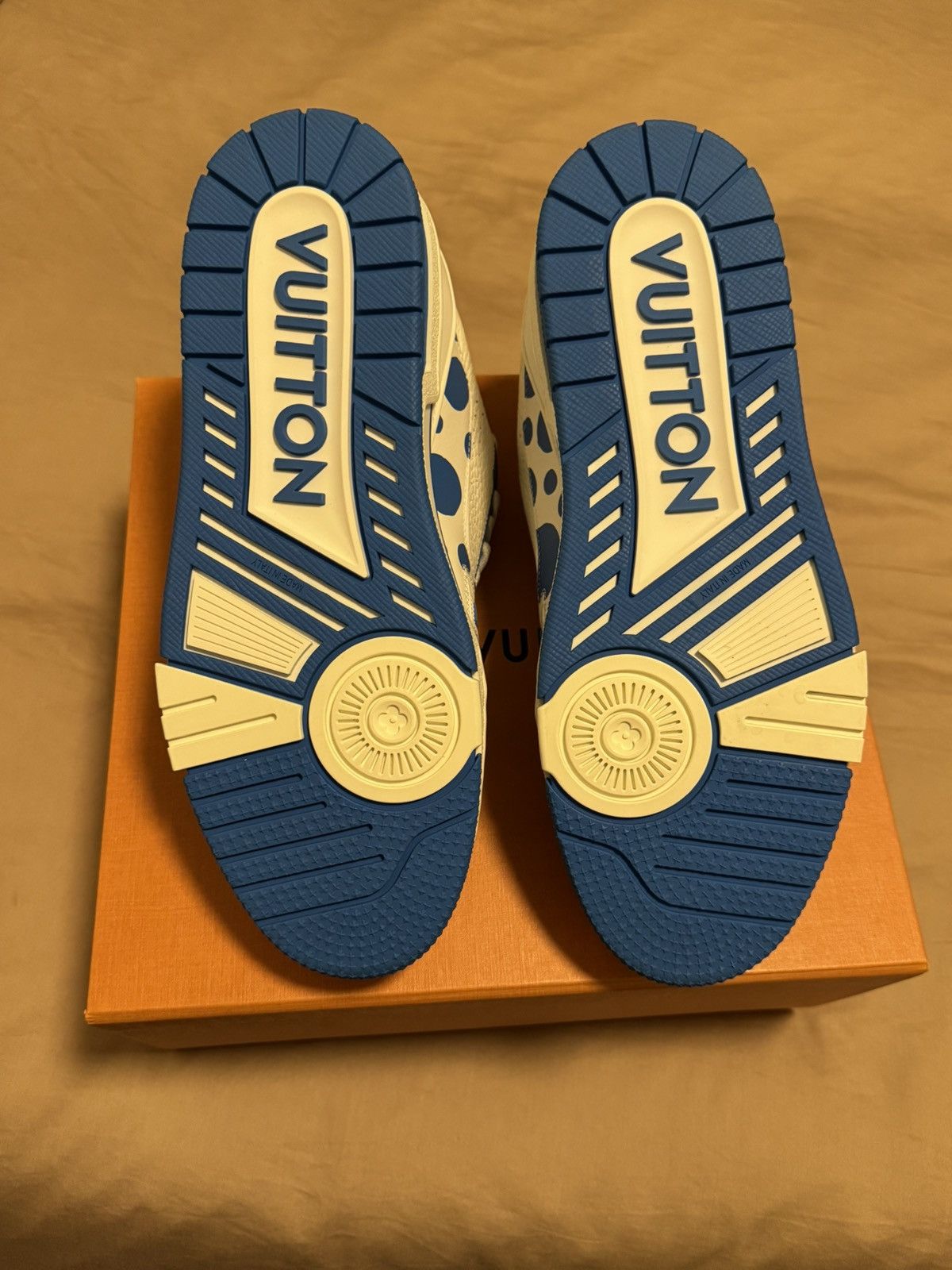 Louis Vuitton LV x YK LV Trainers Size US 8.5 / EU 41-42 - 3 Thumbnail
