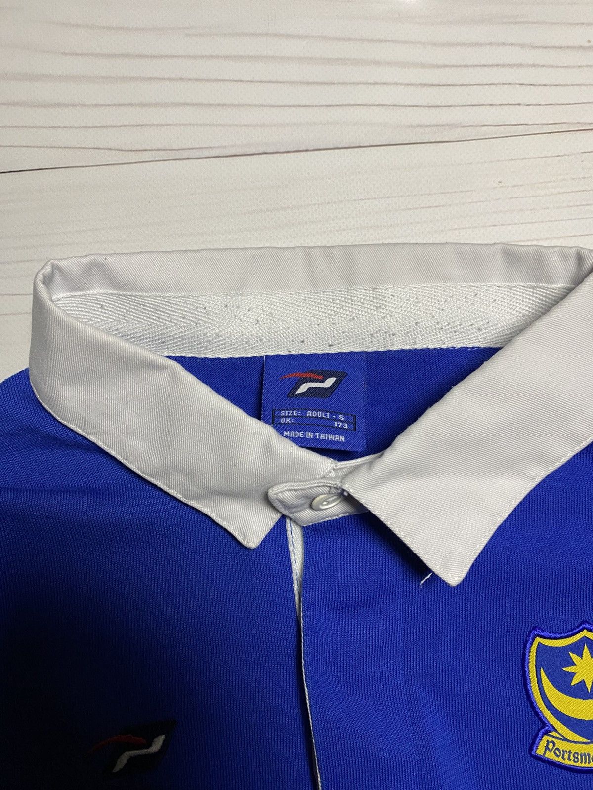 Vintage Vintage Portsmouth 2003/05 soccer football longsleeve jersey Size US S / EU 44-46 / 1 - 3 Thumbnail