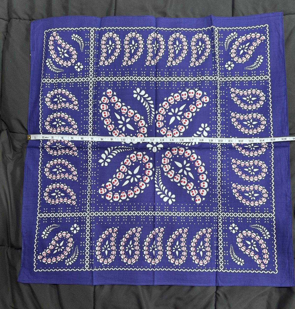 Other Lot of three xl bandanas with skull pattern Size ONE SIZE - 2 Thumbnail