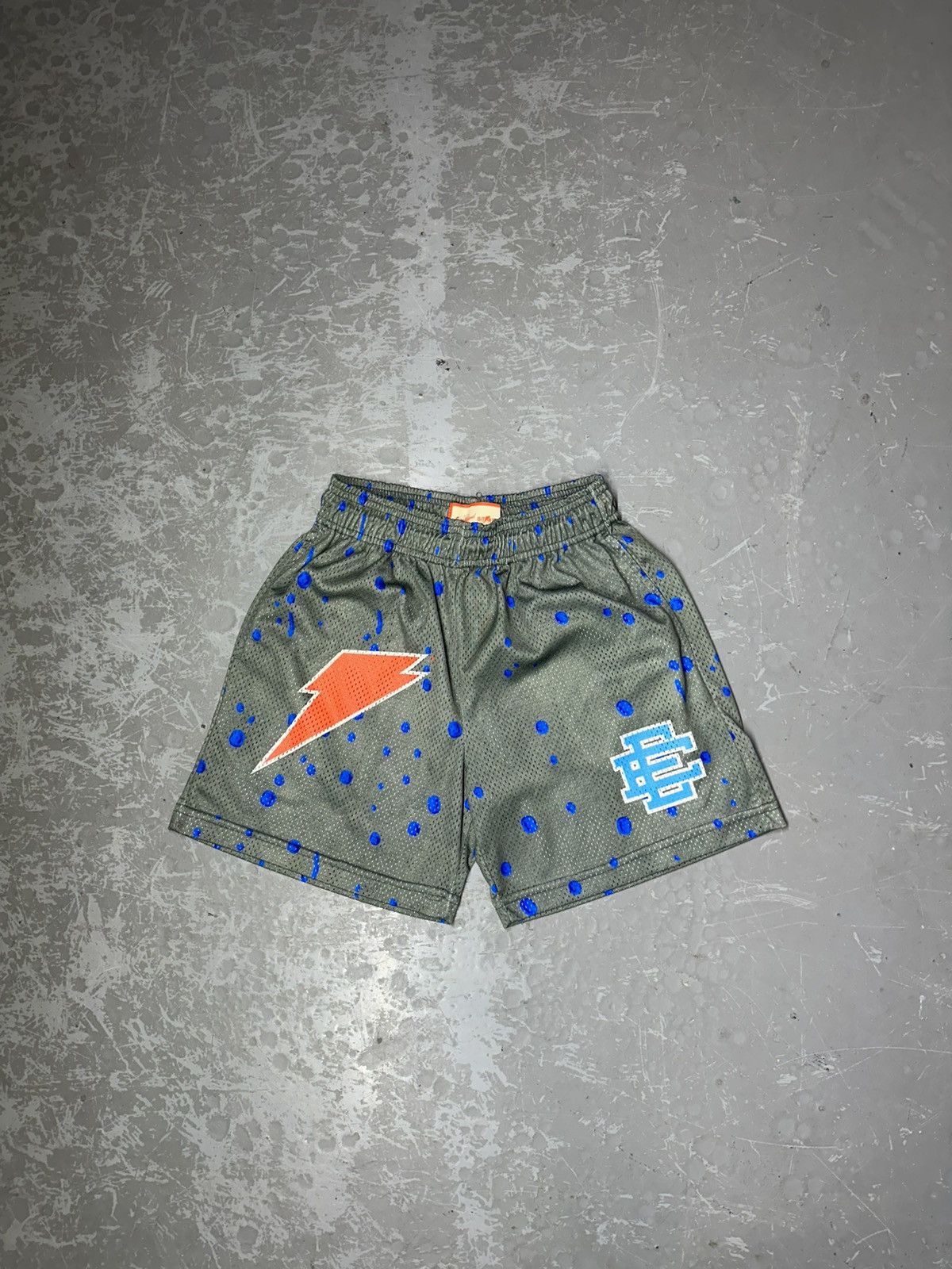 Eric Emanuel × Gatorade Eric Emmanuel X Gatorade Shorts small Size US 30 / EU 46 - 1 Thumbnail