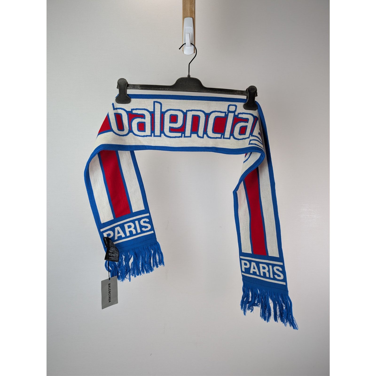 Balenciaga o1rshd1 Size: OS / Q:2 / Football Scarf in Blue/Multicolor Size ONE SIZE - 1 Thumbnail