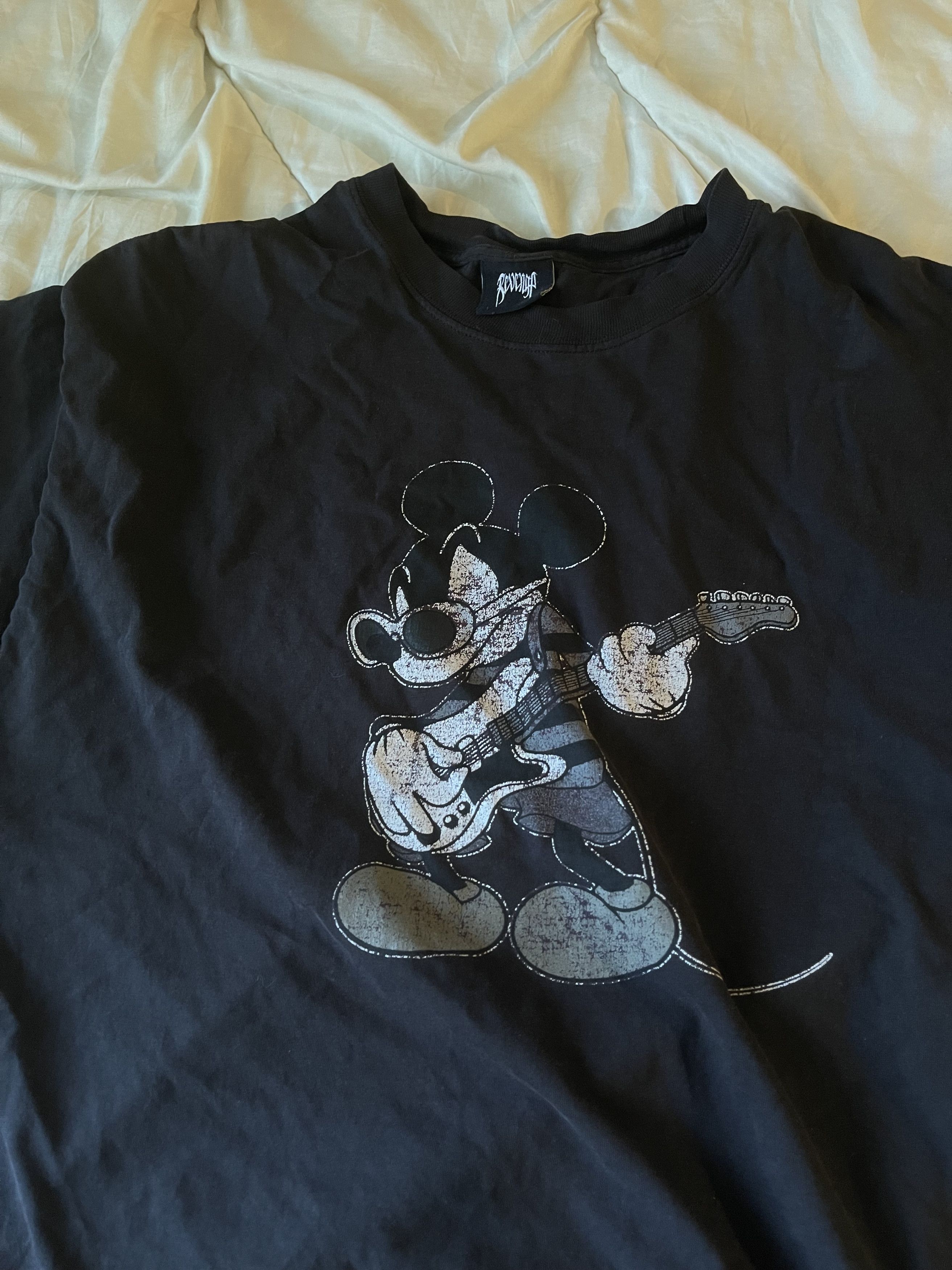 Revenge Mickey mouse revenge tee Size US XL / EU 56 / 4 - 1 Thumbnail