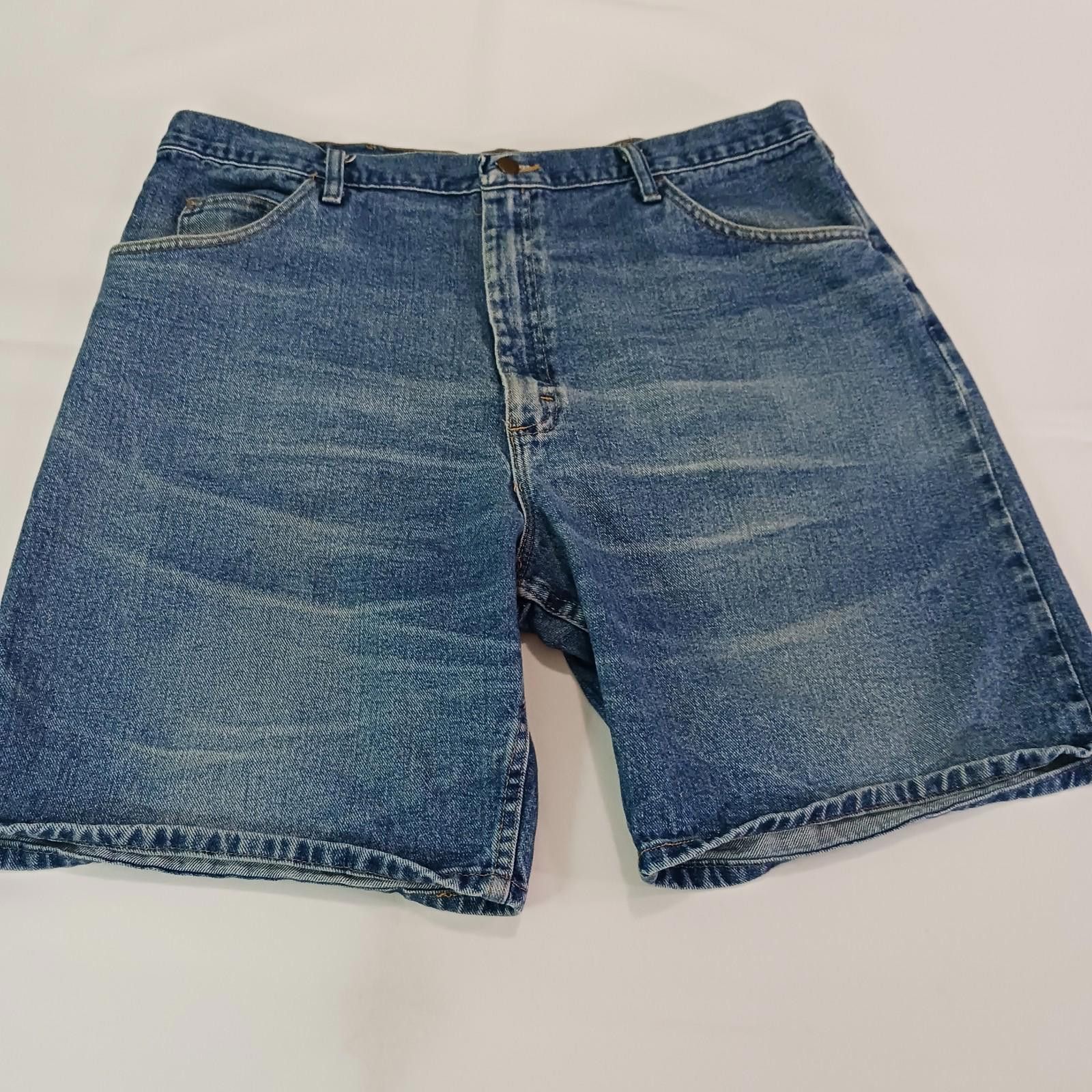 Wrangler Wrangler 606W1DH Relaxed Fit Men's 40 Blue Denim Jean Shorts Size US 40 / EU 56 - 8 Thumbnail