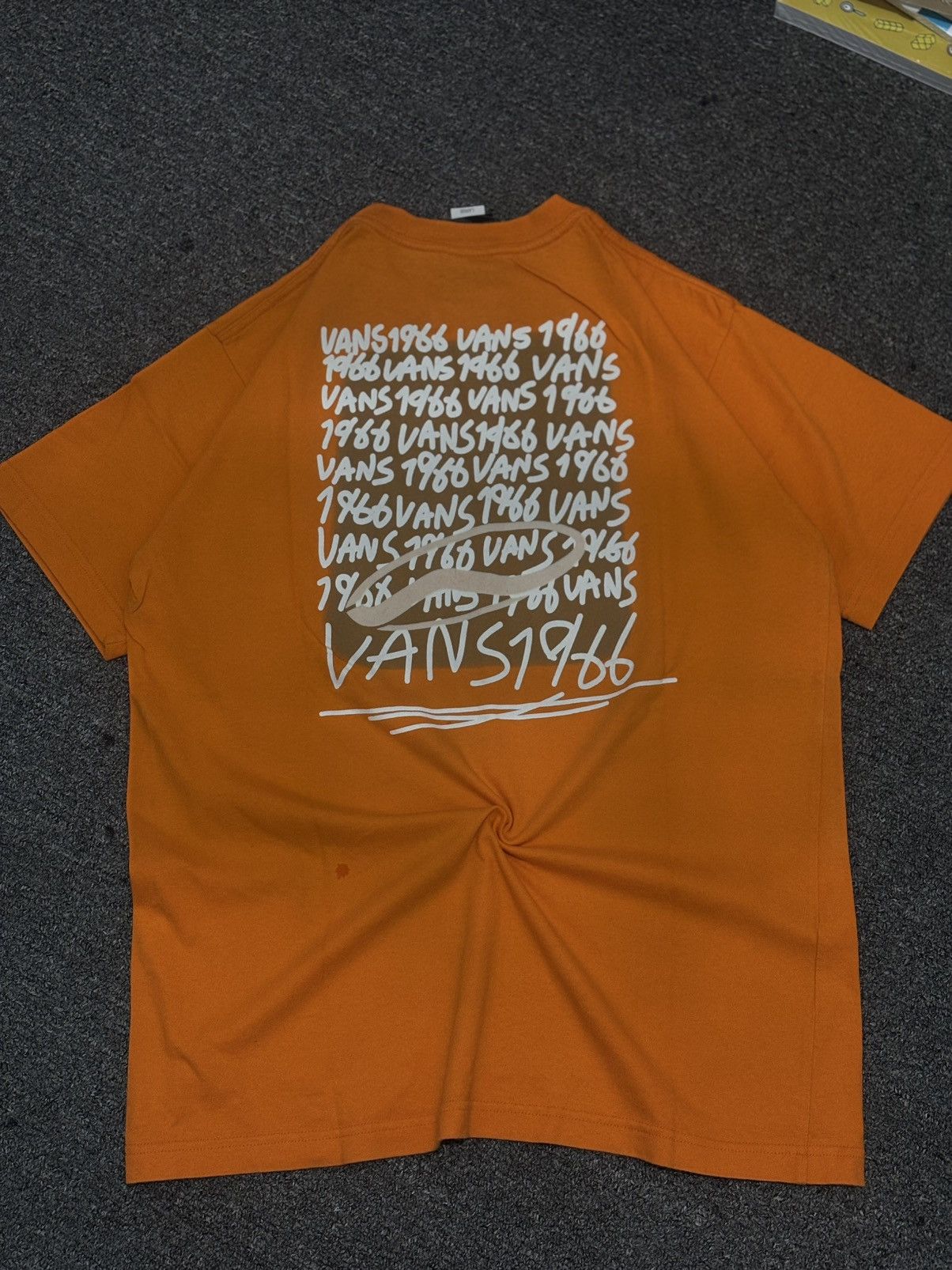 Vans Vans 1966 Graphic Tee – Orange Bright orange Vans 1966 Size US L / EU 52-54 / 3 - 7 Thumbnail