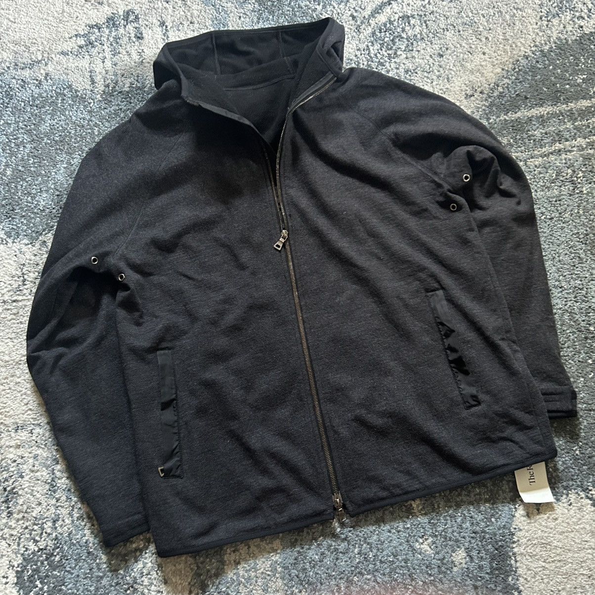 Prada Y2K MiUCCiA PRADA SPORT LiNEA ROSSA RiRi FULL ZiP ANTHRACiTE Size US L / EU 52-54 / 3 - 1 Thumbnail