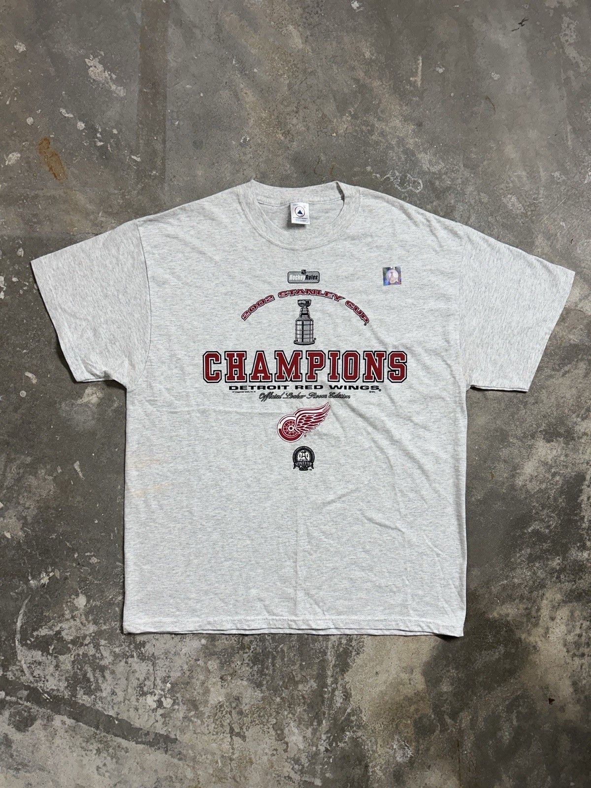 Delta VTG 2002 Detroit Red Wings NHL Stanley Cup Champions T-Shirt Size US XL / EU 56 / 4 - 1 Thumbnail