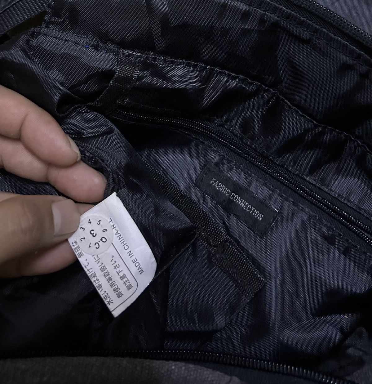 Japanese Brand FABRIC CONNECTION CROSS LOGO SLING BAG‼️ Size ONE SIZE - 7 Thumbnail