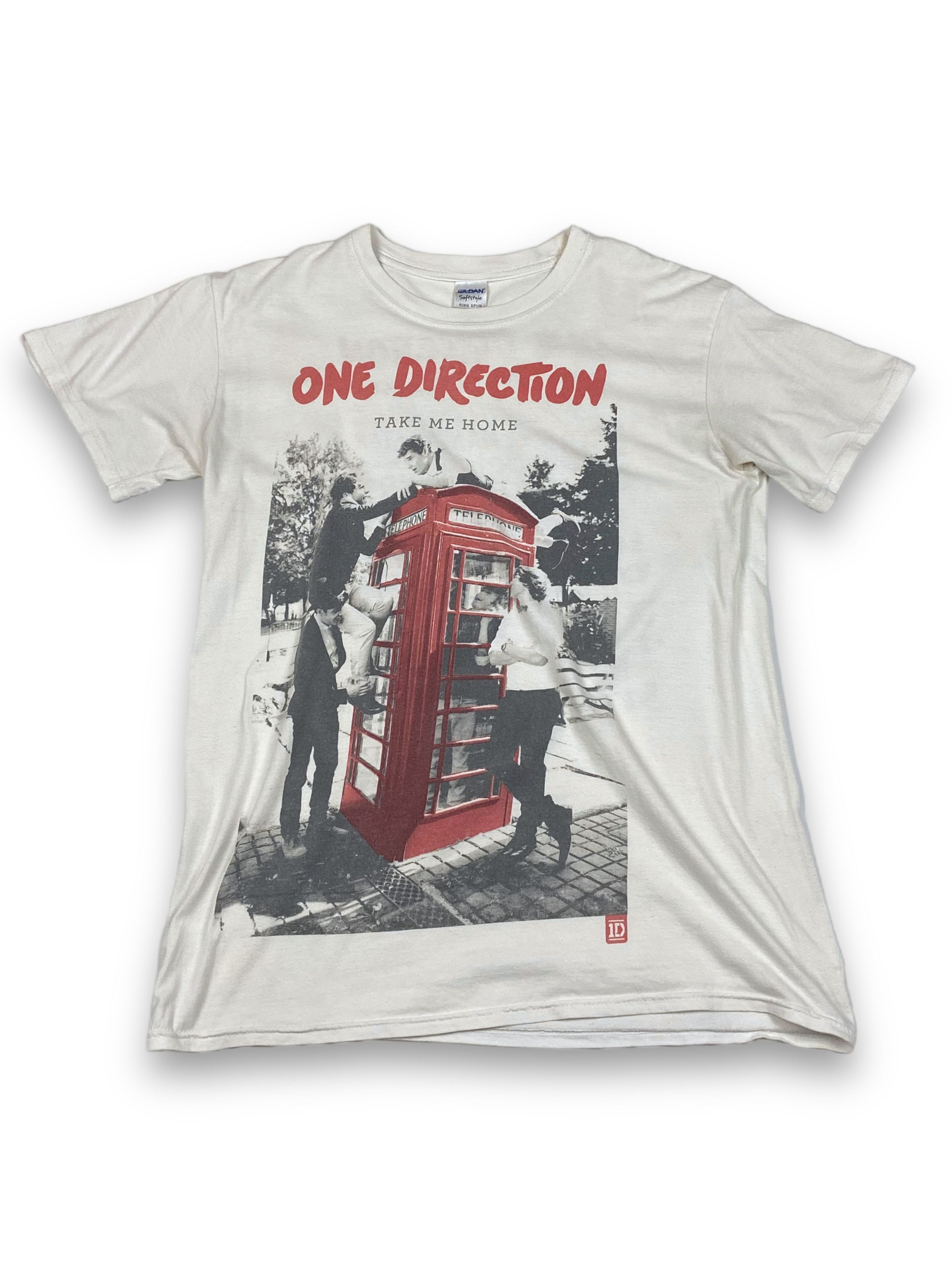 2013 Vintage ONE DIRECTION Take Me Home Tour T-Shirt M722