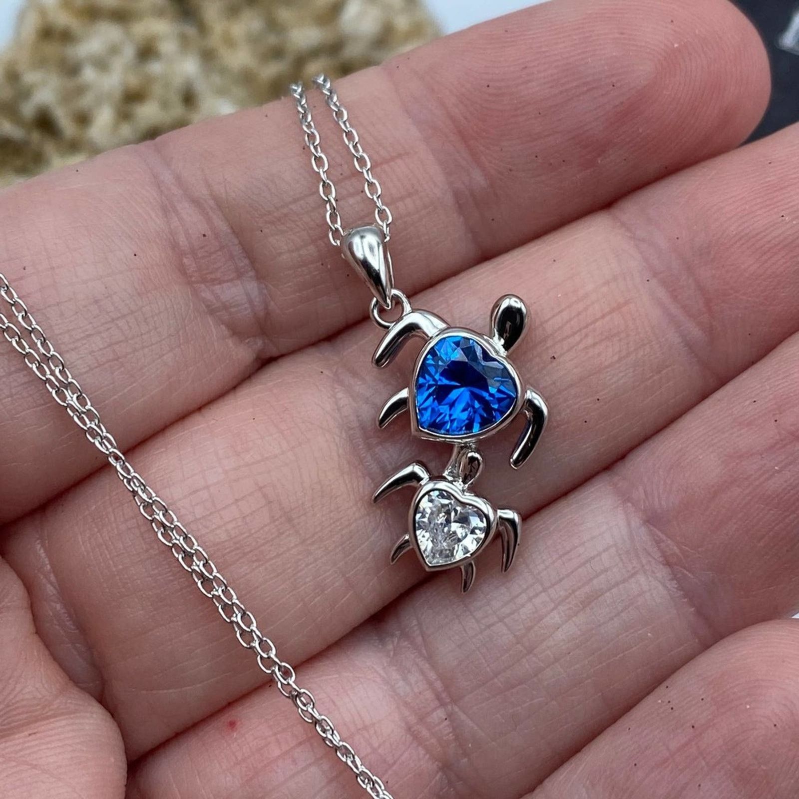 The Unbranded Brand Sterling Silver Mom and Baby Turtle CZ Heart Necklace Size ONE SIZE - 6 Thumbnail