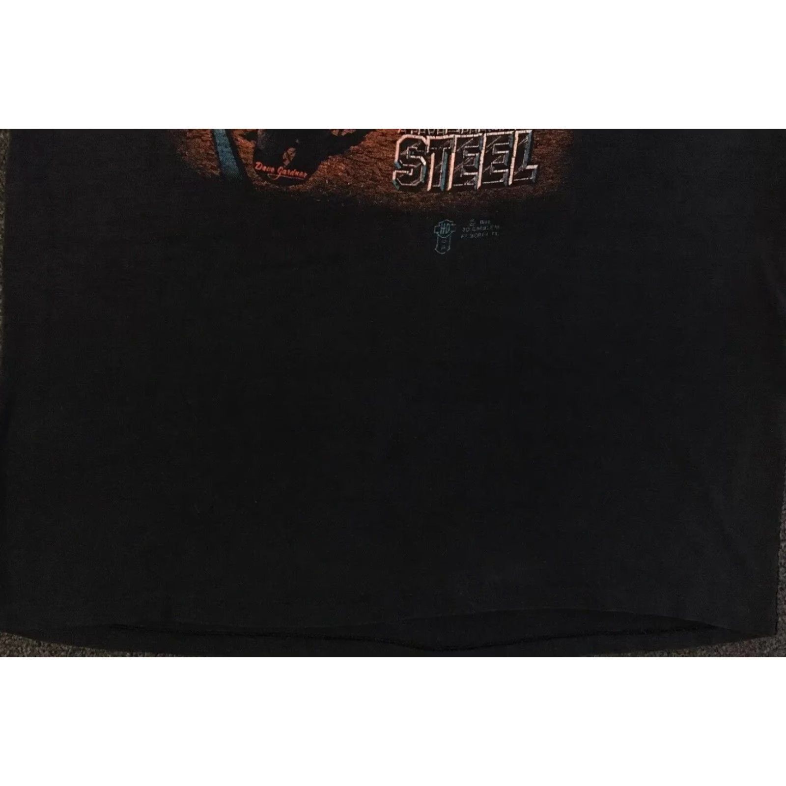 Harley Davidson VINTAGE Harley Davidson 3D Emblem Shirt L Black Men Graphic Tee 80s 90s Grunge Biker Eagle USA Destroyed Trucker Skull Retro Made in USA Size US L / EU 52-54 / 3 - 6 Thumbnail