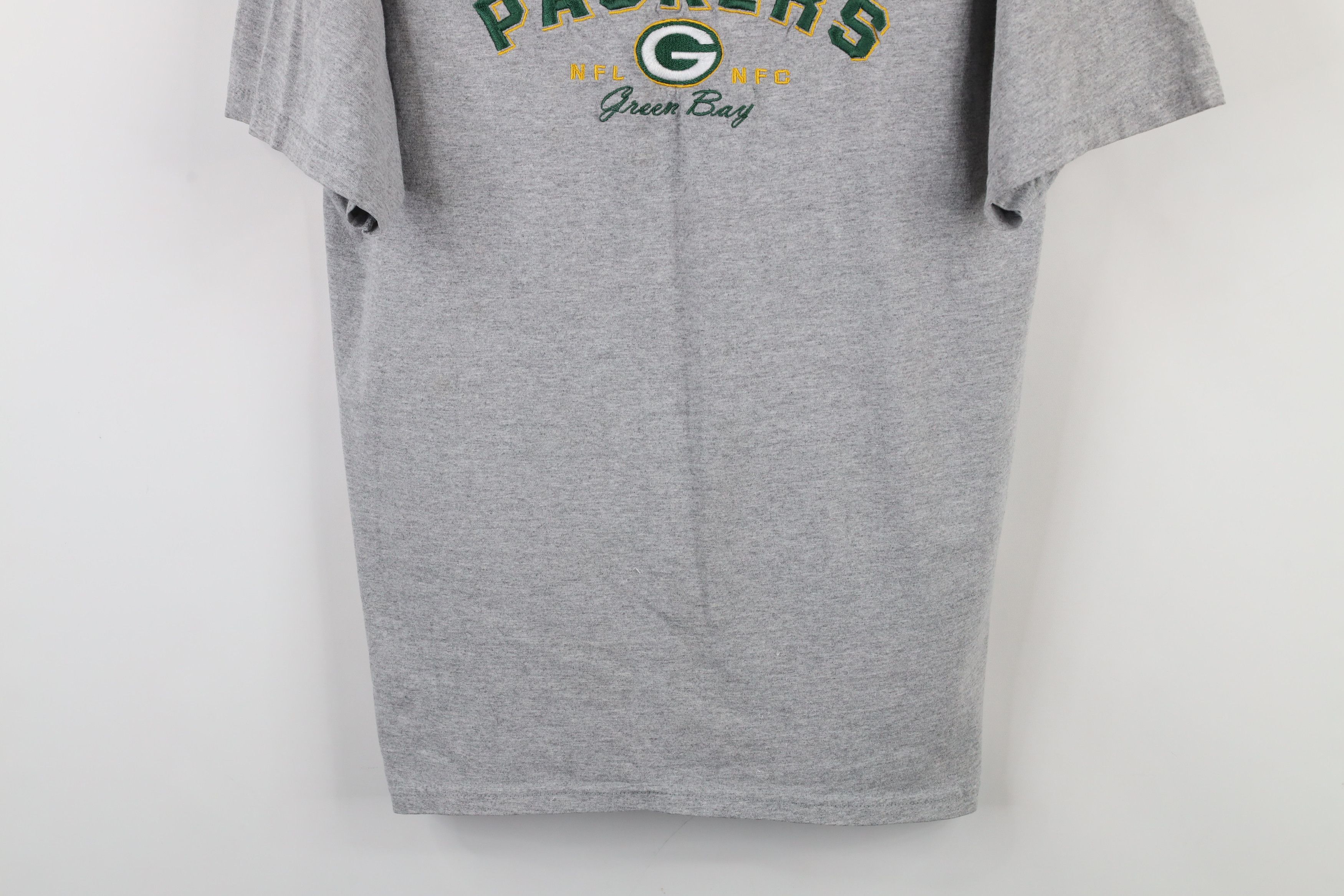 Vintage Vintage Y2K 2004 Green Bay Packers Football T-Shirt Gray Size US M / EU 48-50 / 2 - 3 Thumbnail