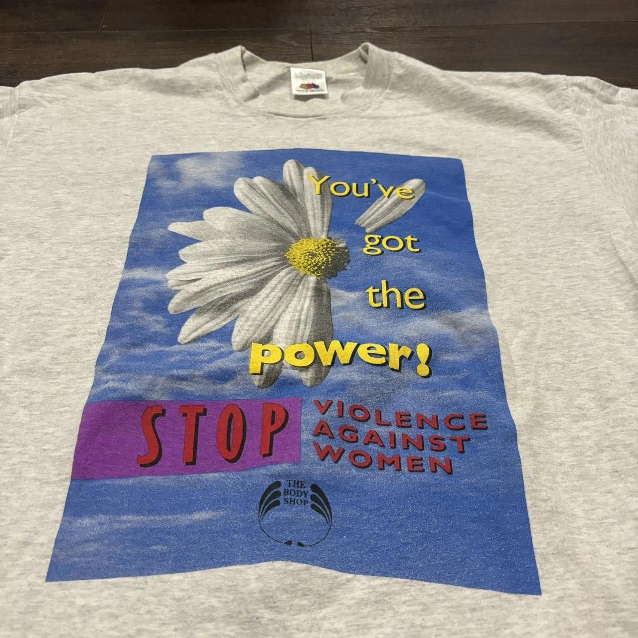 Designer vintage the body shop stop violence against women t shirt XL Size US XL / EU 56 / 4 - 2 Thumbnail