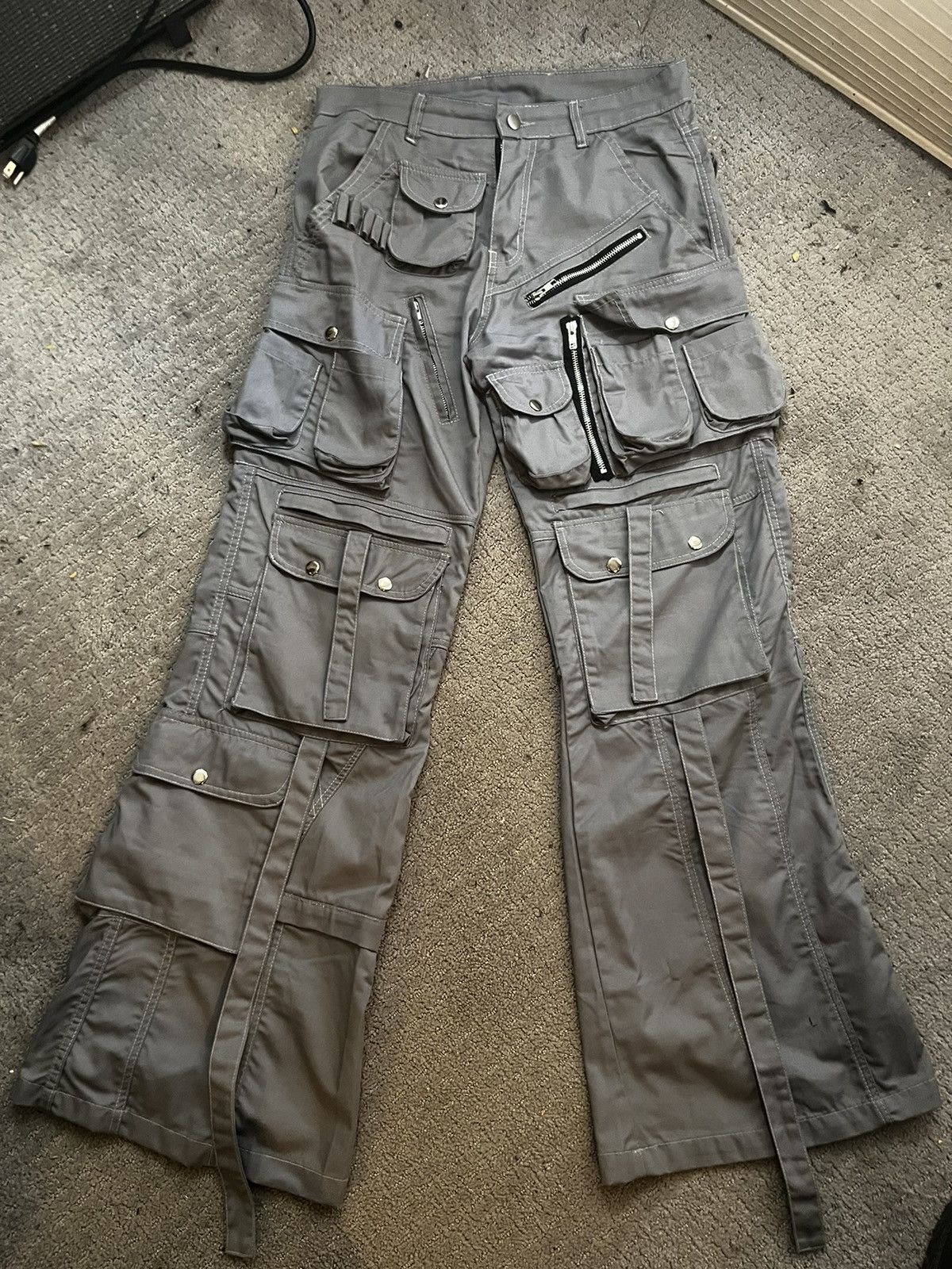 Other Slovakian Dreams Gray Cargos M Size US 32 / EU 48 - 3 Thumbnail