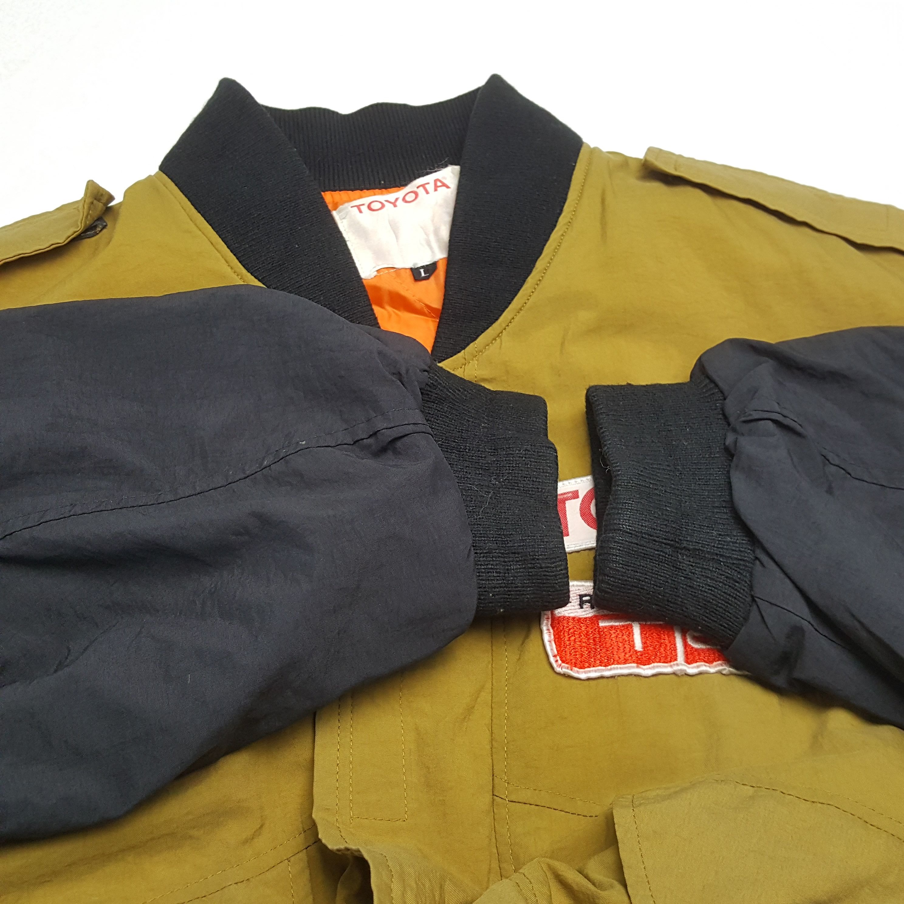 Japanese Brand × Vintage Vintage TOYOTA TRD Japanese Racing Team Jacket Size US XL / EU 56 / 4 - 9 Thumbnail