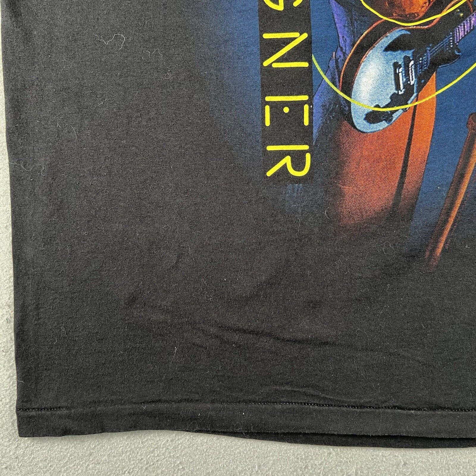 Hanes 1992 Foreigner Reunion World Tour Shirt Large Black Size US L / EU 52-54 / 3 - 7 Thumbnail