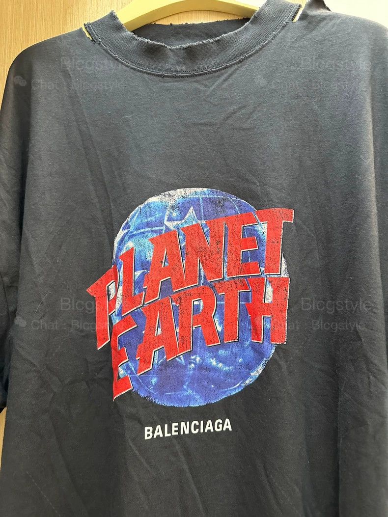Balenciaga Balenciaga Earth Washed Vintage Ripped Distressed Short Sl Size US L / EU 52-54 / 3 - 2 Thumbnail