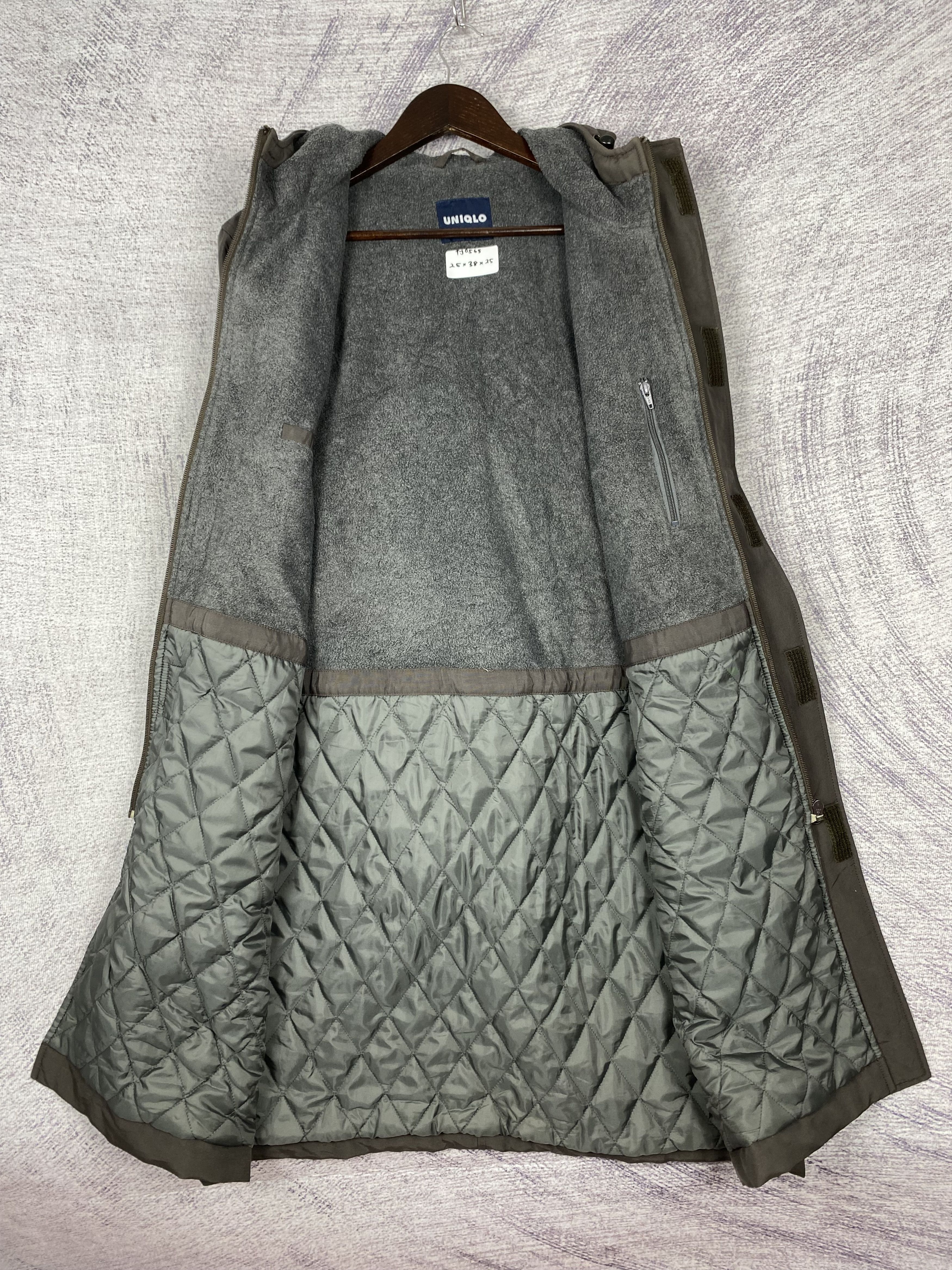 Uniqlo Vintage Uniqlo Hoodie Zip Up Long Jacket Size US L / EU 52-54 / 3 - 6 Thumbnail