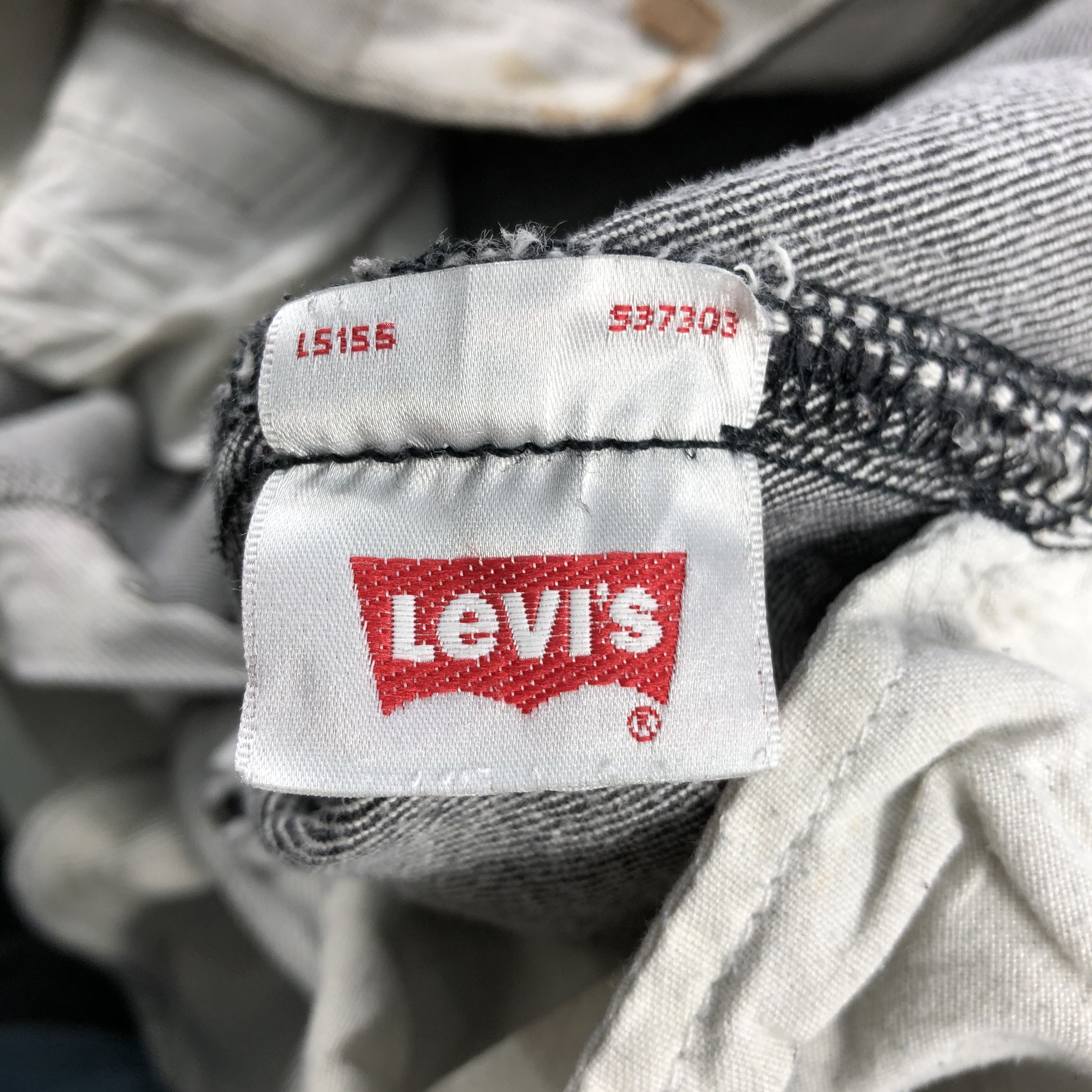 Levi's Vintage Levis 501 Jeans Dirty Faded Gray Denim KJ797 Size US 33 - 16 Thumbnail
