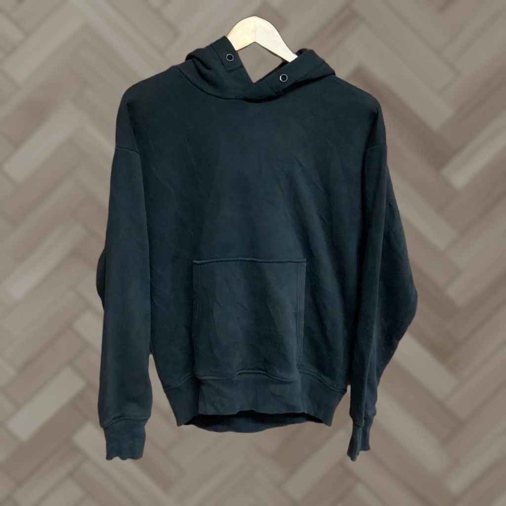 Zara ZARA Solid Black Cropped Hoodie Sweatshirt M Medium Women Pullover Activewear Size M Black Cropped Hoodie Womens Size M / US 6-8 / IT 42-44 - 1 Thumbnail