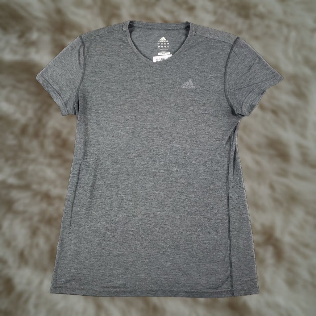 Adidas Adidas T Shirt Womens Medium Gray Short Sleeve Casual V Neck Cotton Blend Womens Size M / US 6-8 / IT 42-44 - 1 Thumbnail