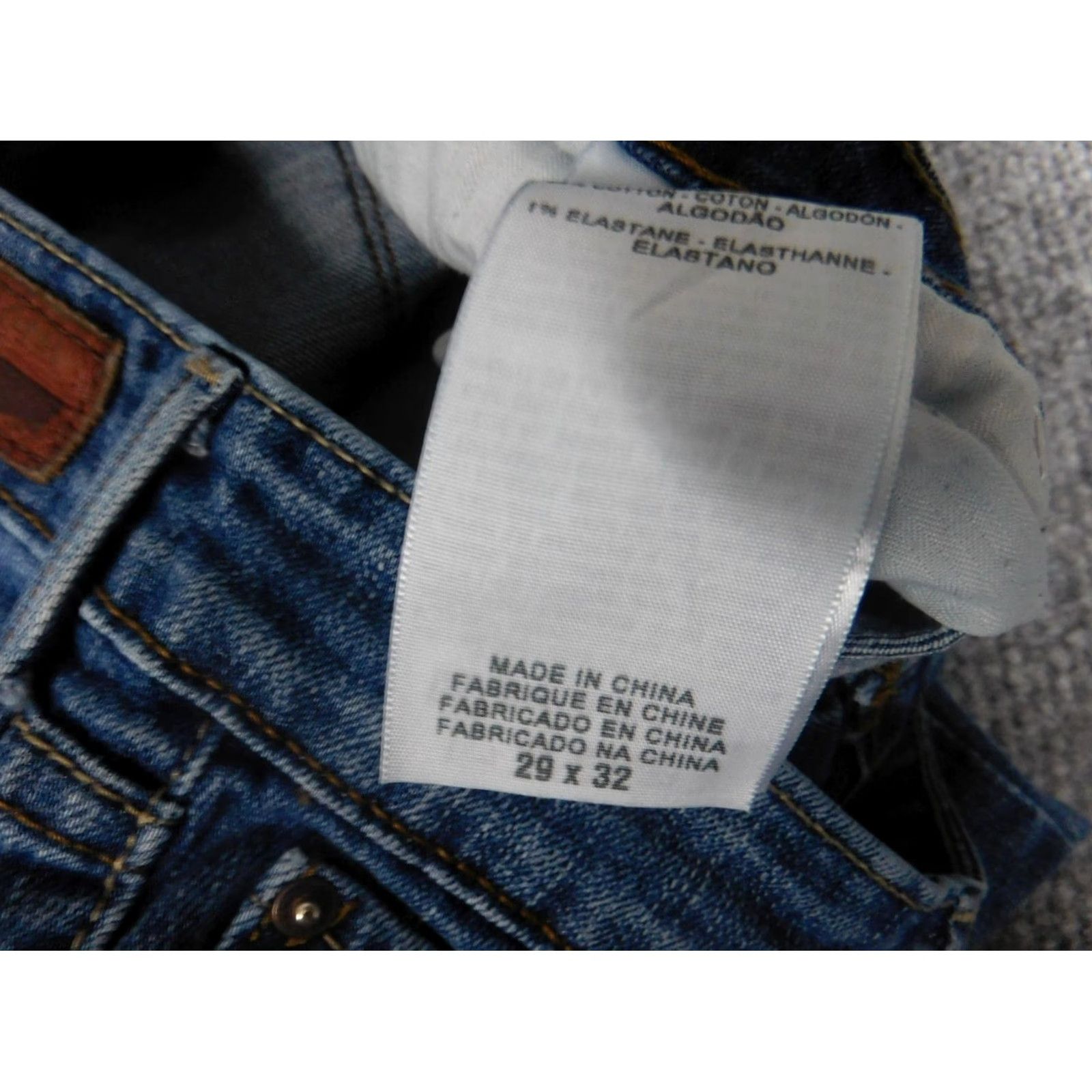 Levi's Levi's Jeans Womens Slim Straight Denim 29 Blue Classic Zipper Zip Cotton 29in Regular Inseam 29 Levi’s Demi Curve Size 29" - 5 Thumbnail