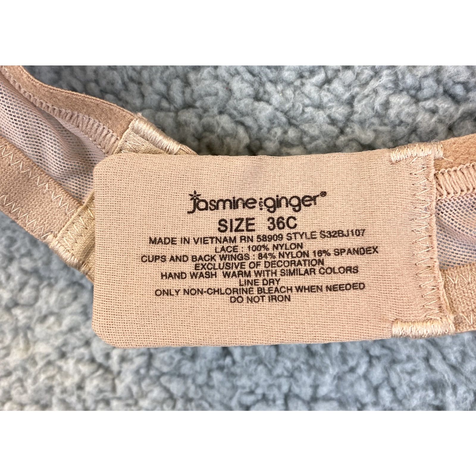 Vintage Jasmine & Ginger Bra Plunge Underwire Lined NWT 36C, 38C, 32-5 Animal Print Lace Tan Womens Cup C Size ONE SIZE - 2 Thumbnail