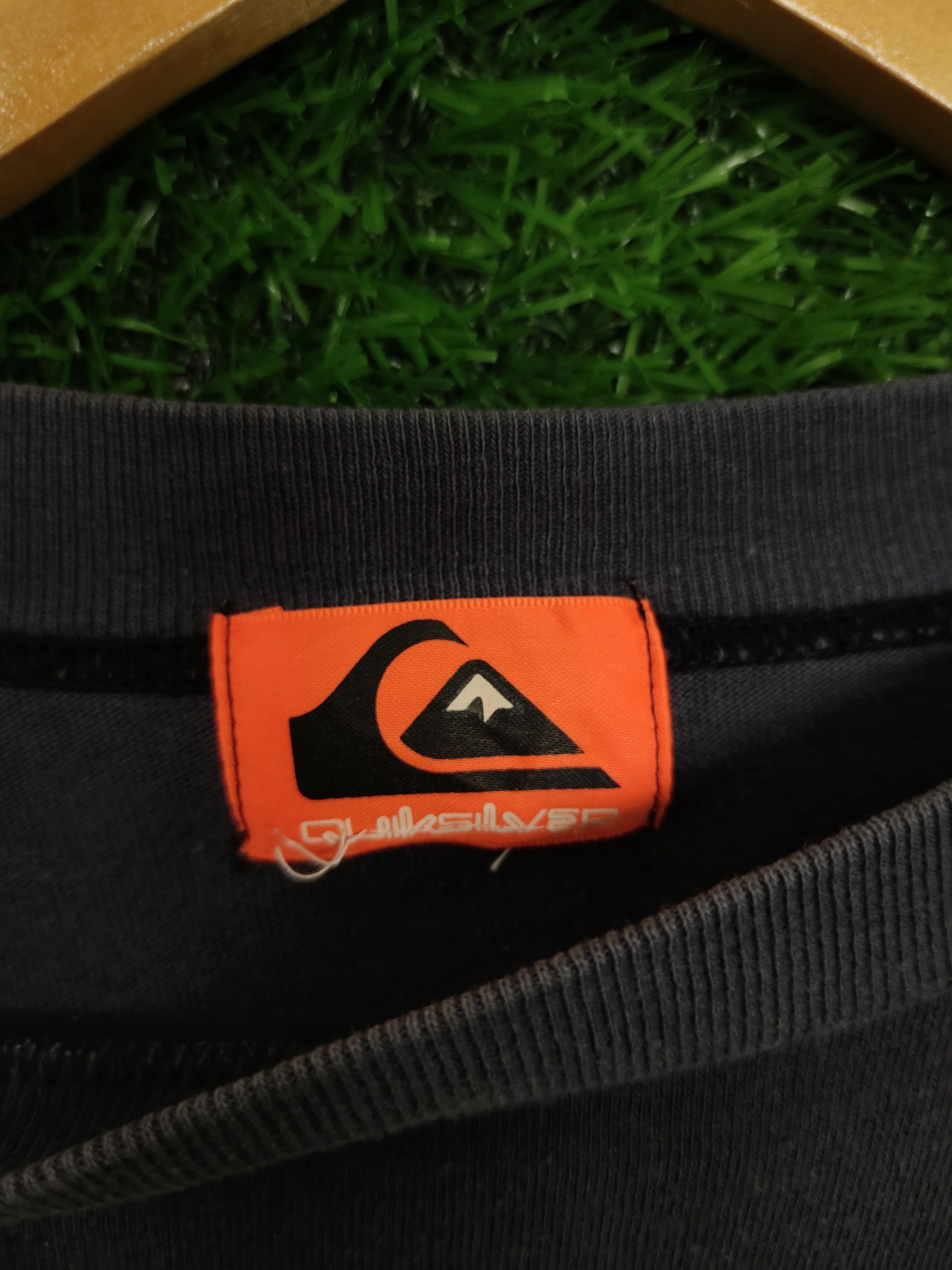 Quiksilver Vintage 90s Quiksilver Big Logo Longsleeve T Shirt Size US M / EU 48-50 / 2 - 5 Thumbnail